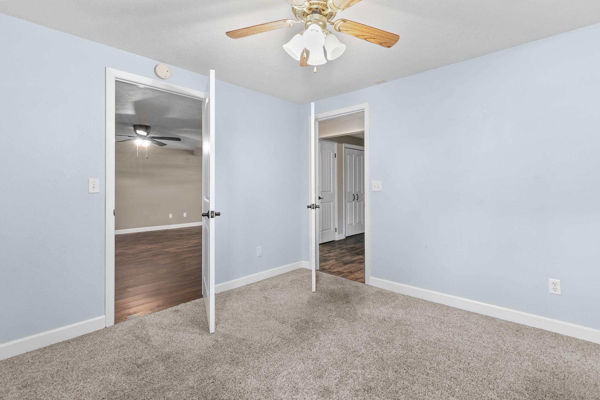 2206 MEADOWBROOK Court Unit: A