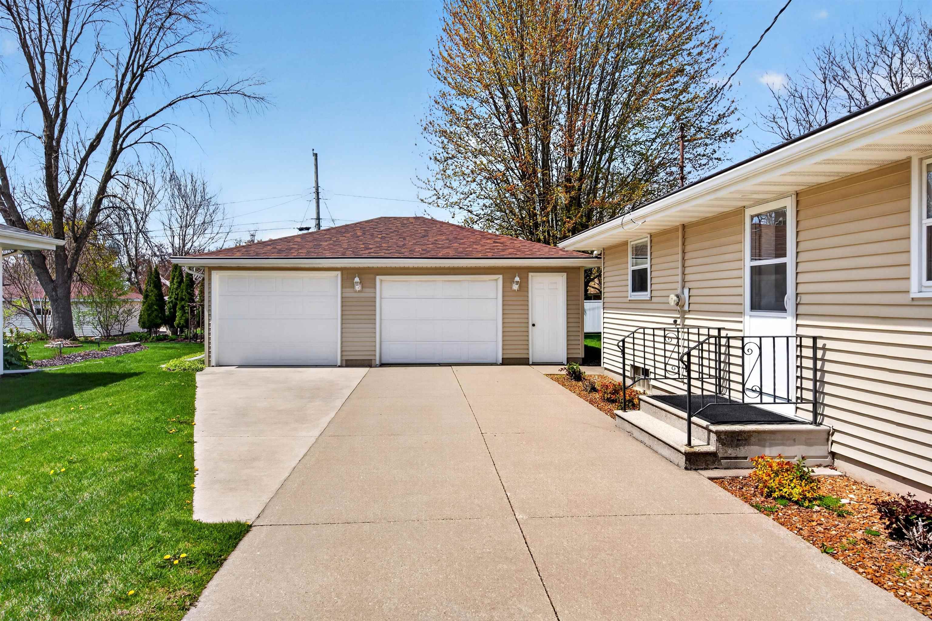 2101 WELHOUSE Drive