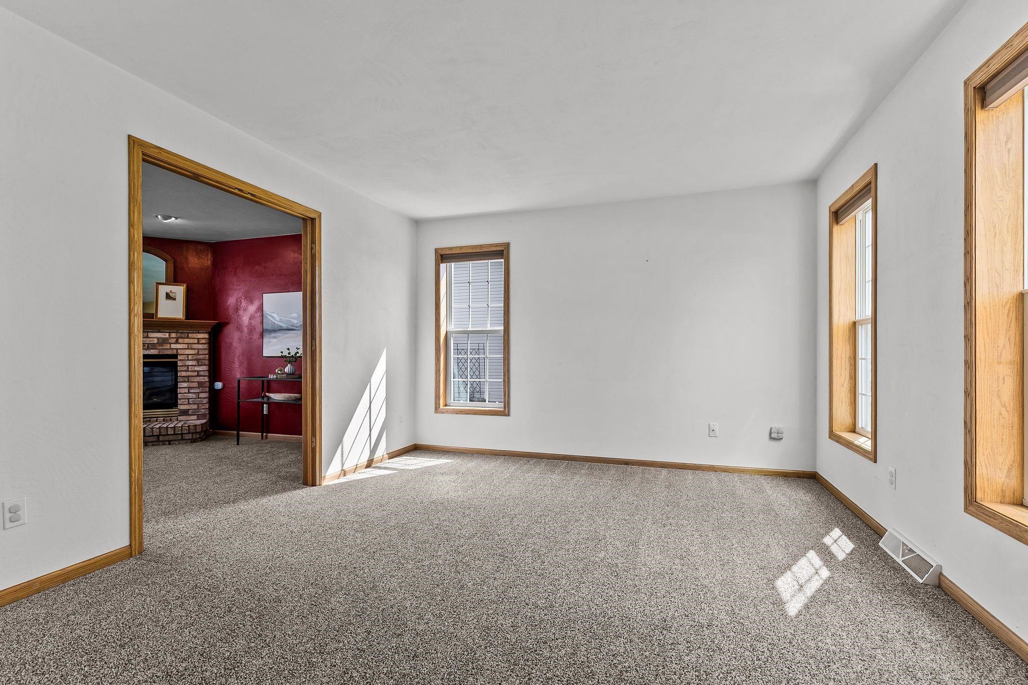 W5894 SWEET CLOVER Drive
