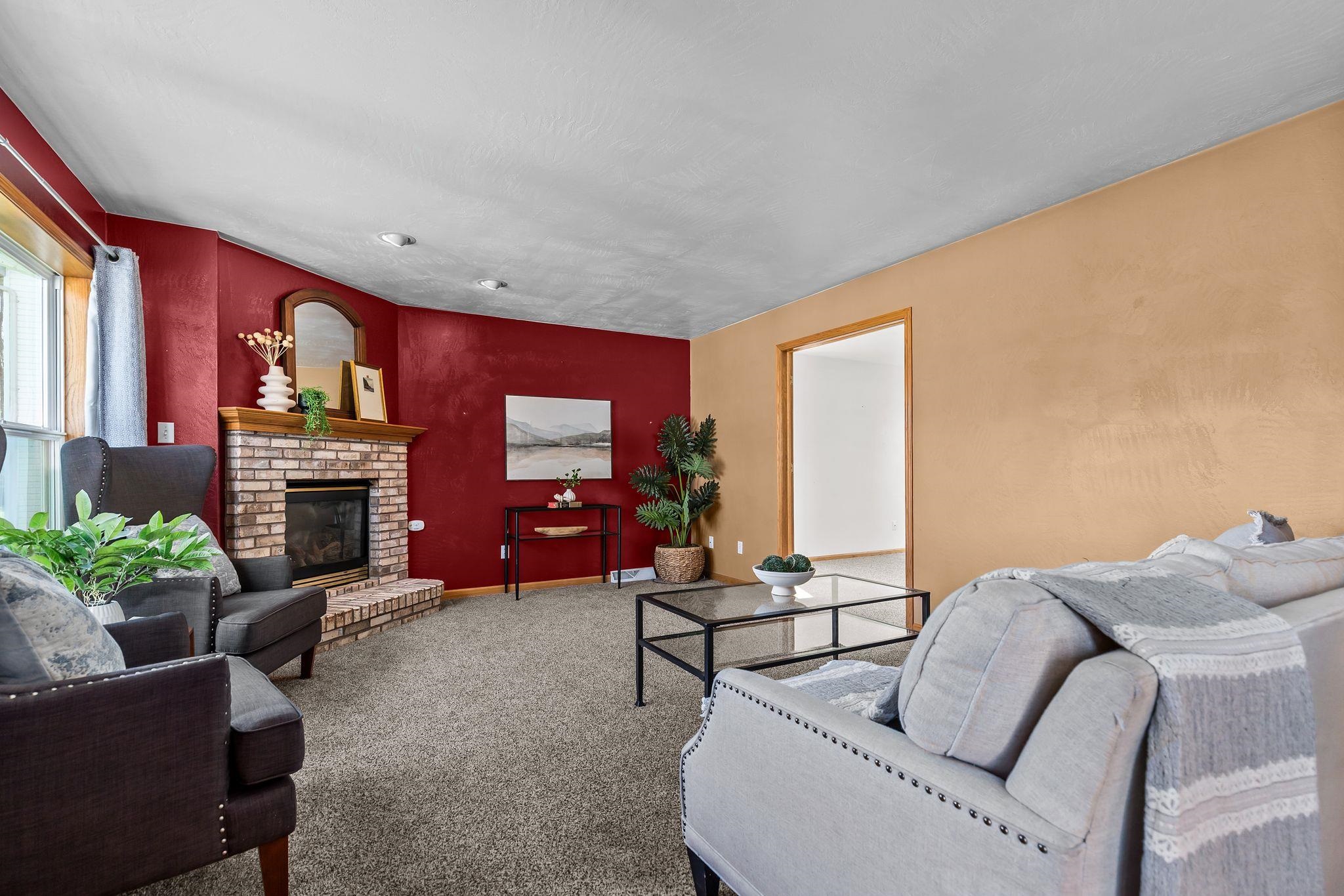W5894 SWEET CLOVER Drive