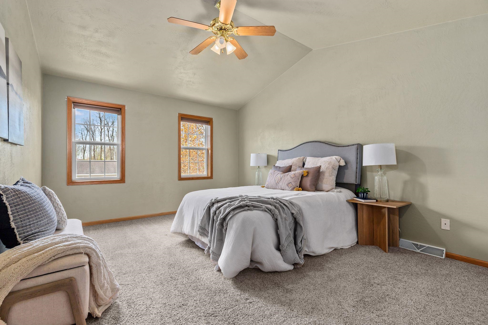 W5894 SWEET CLOVER Drive