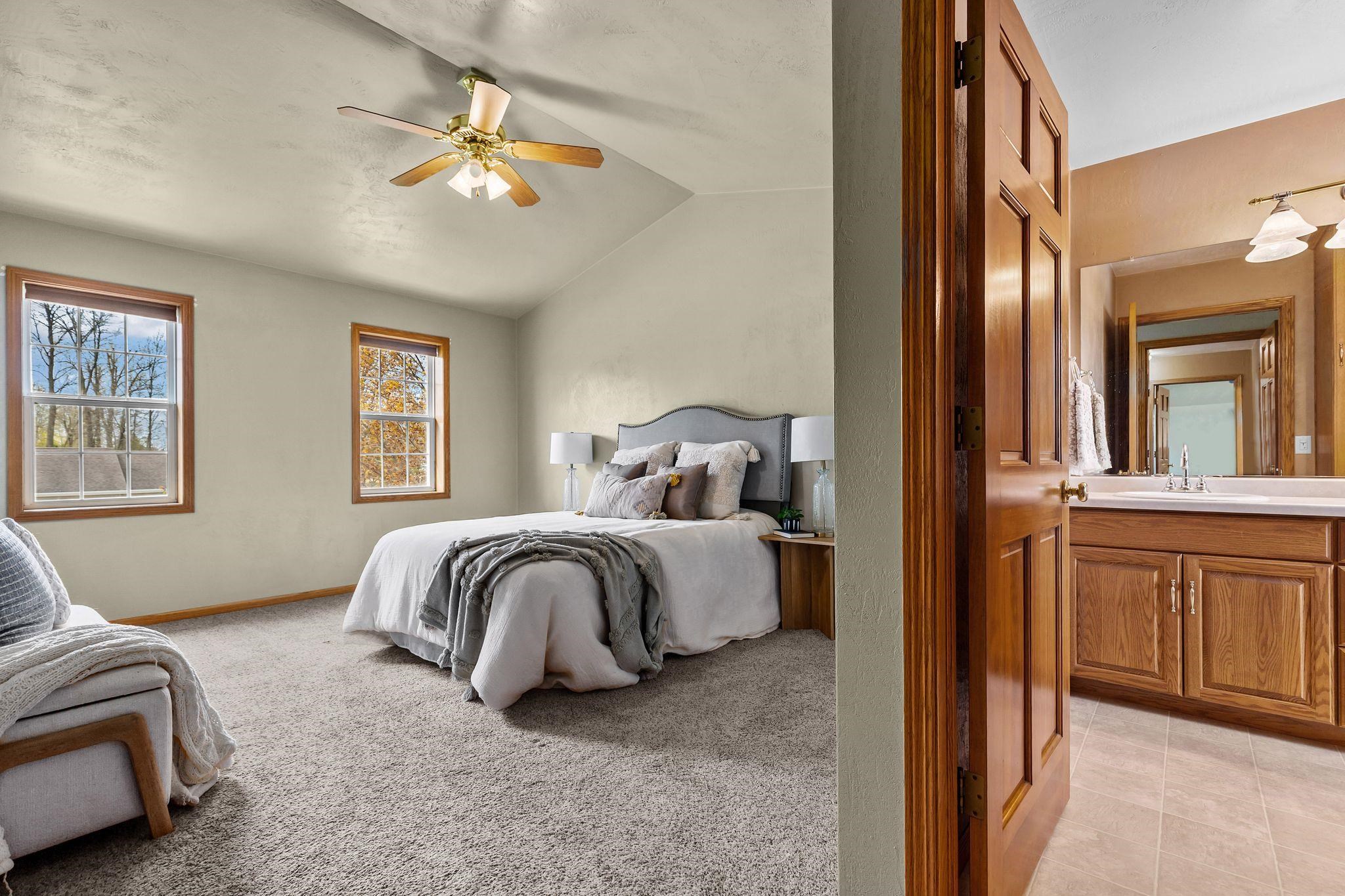 W5894 SWEET CLOVER Drive