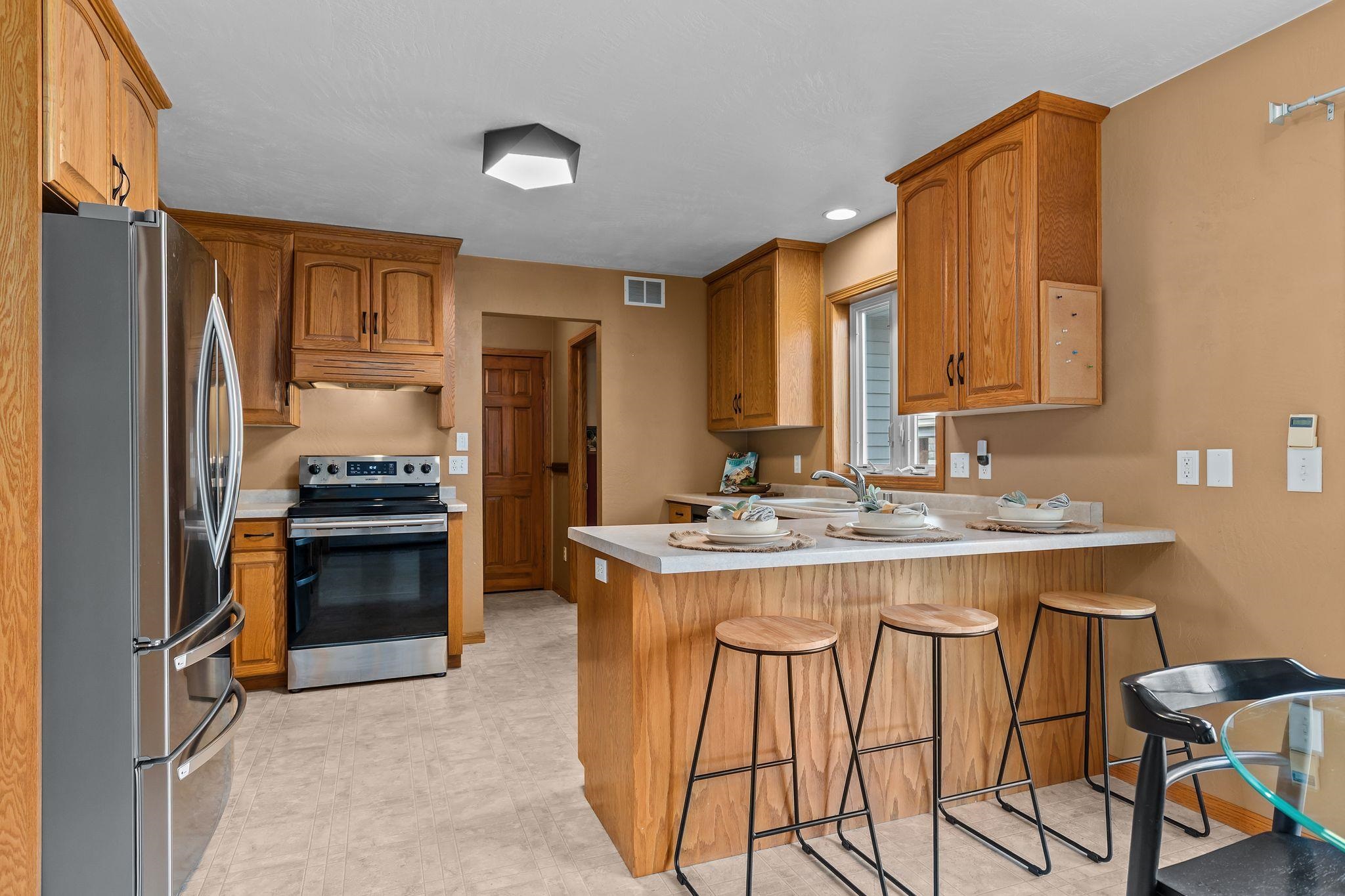W5894 SWEET CLOVER Drive