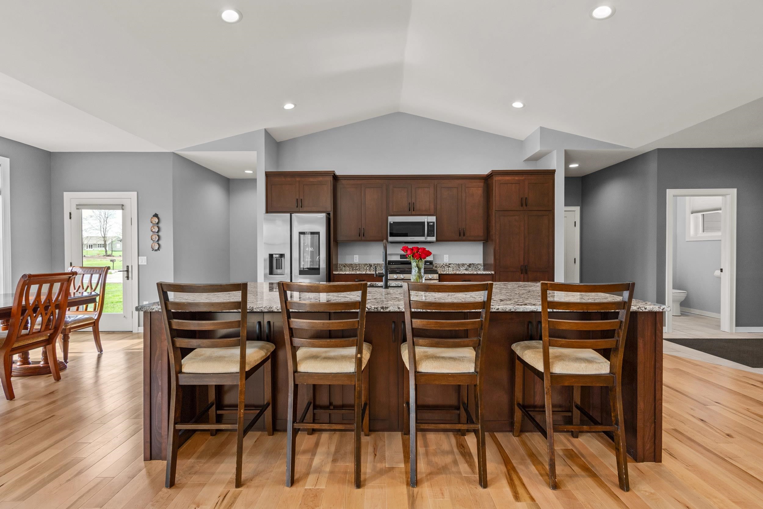 1765 HONOR Street
