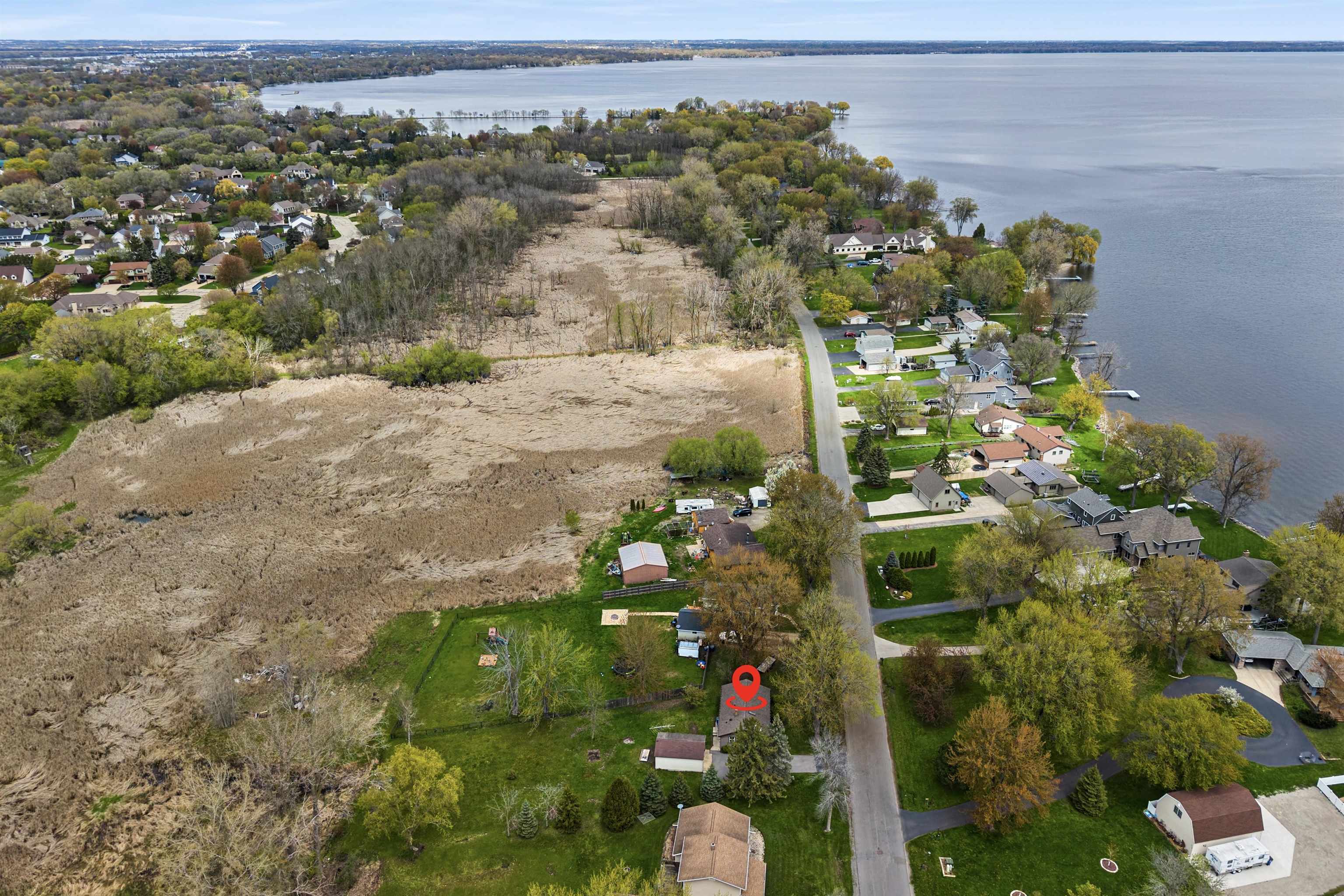 607 HUNTERS POINT Road