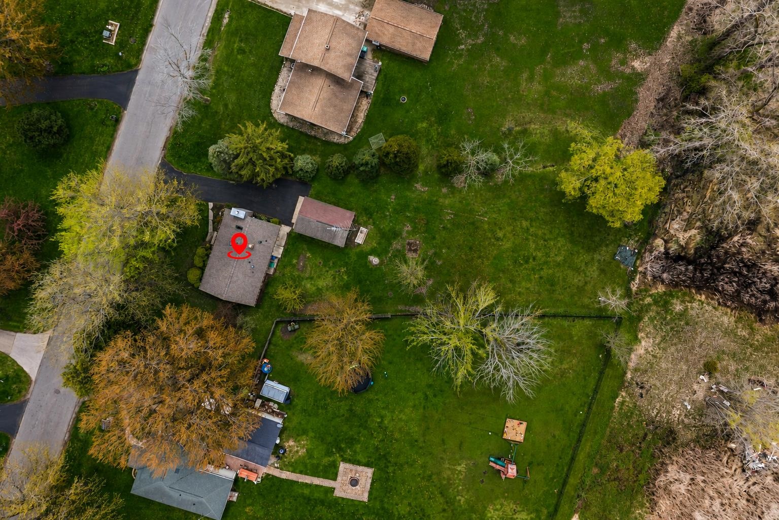 607 HUNTERS POINT Road