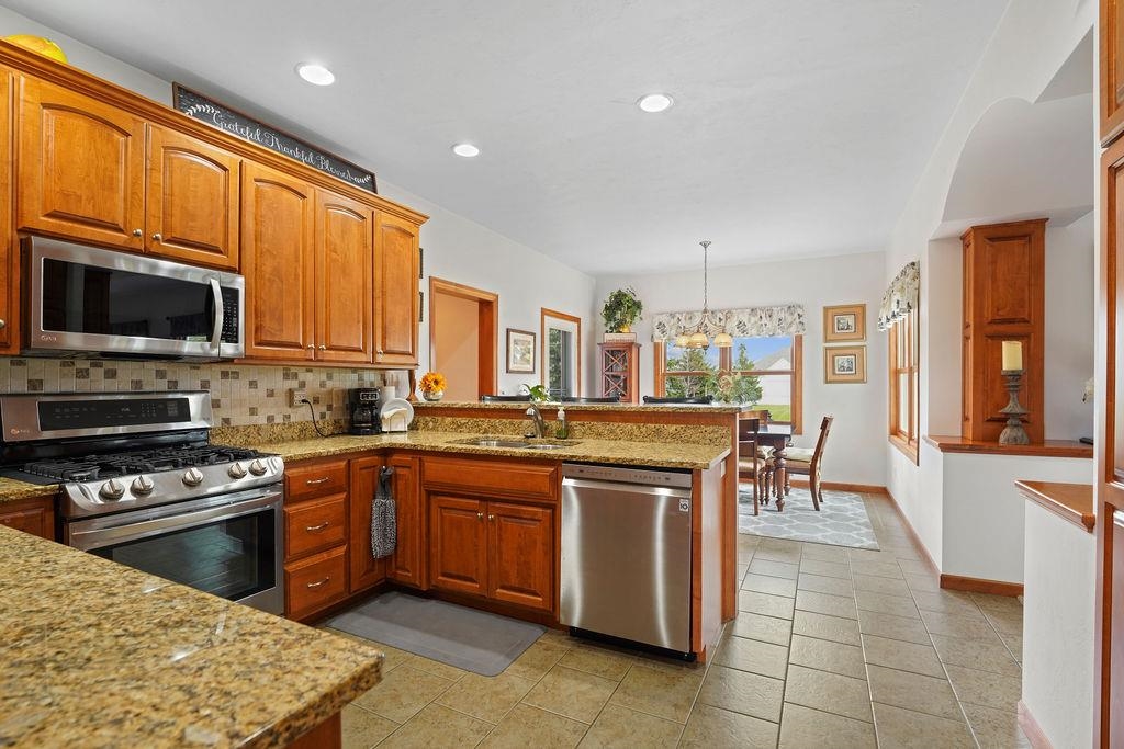 1644 PENDLETON Road