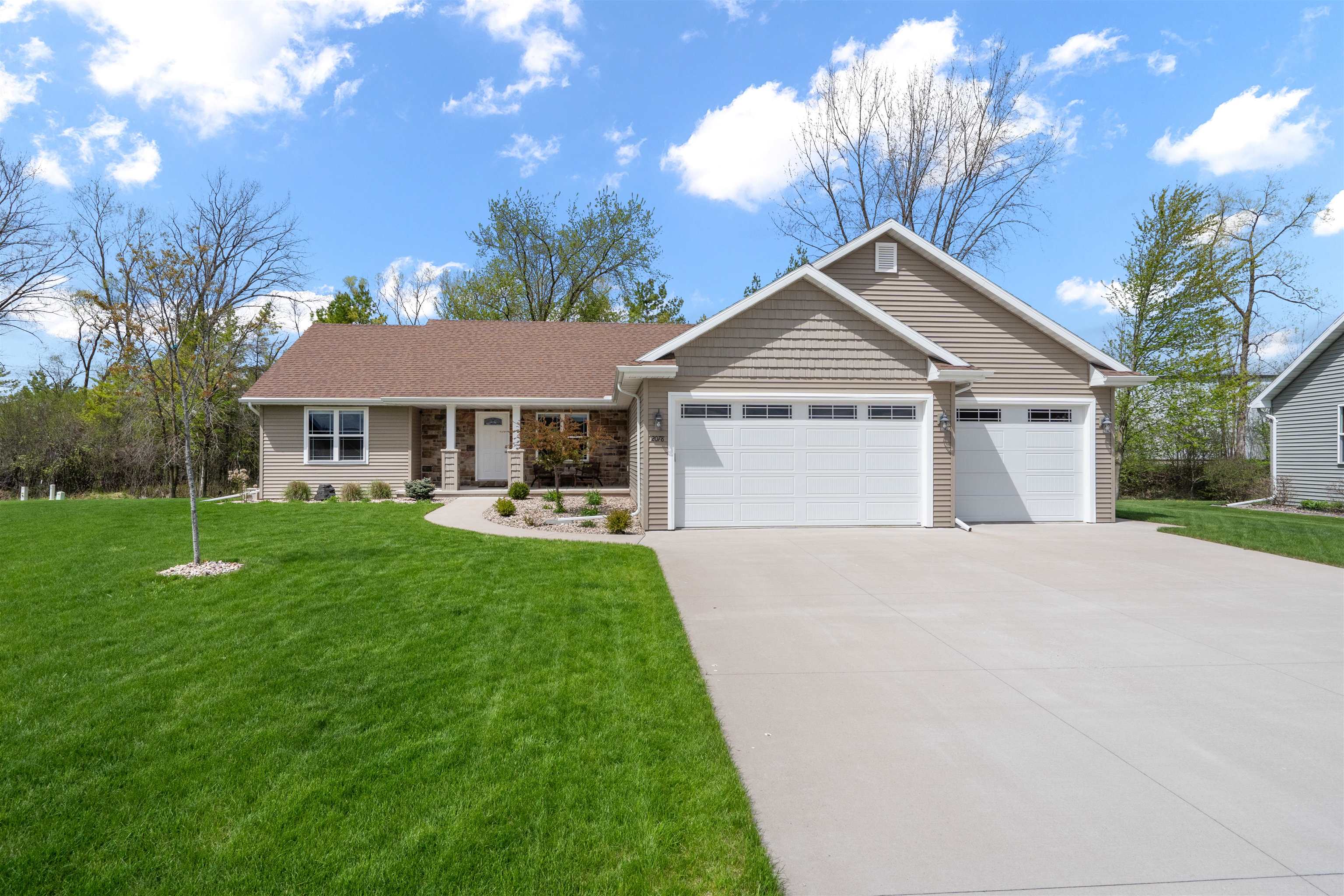 2078 S SUGAR Court