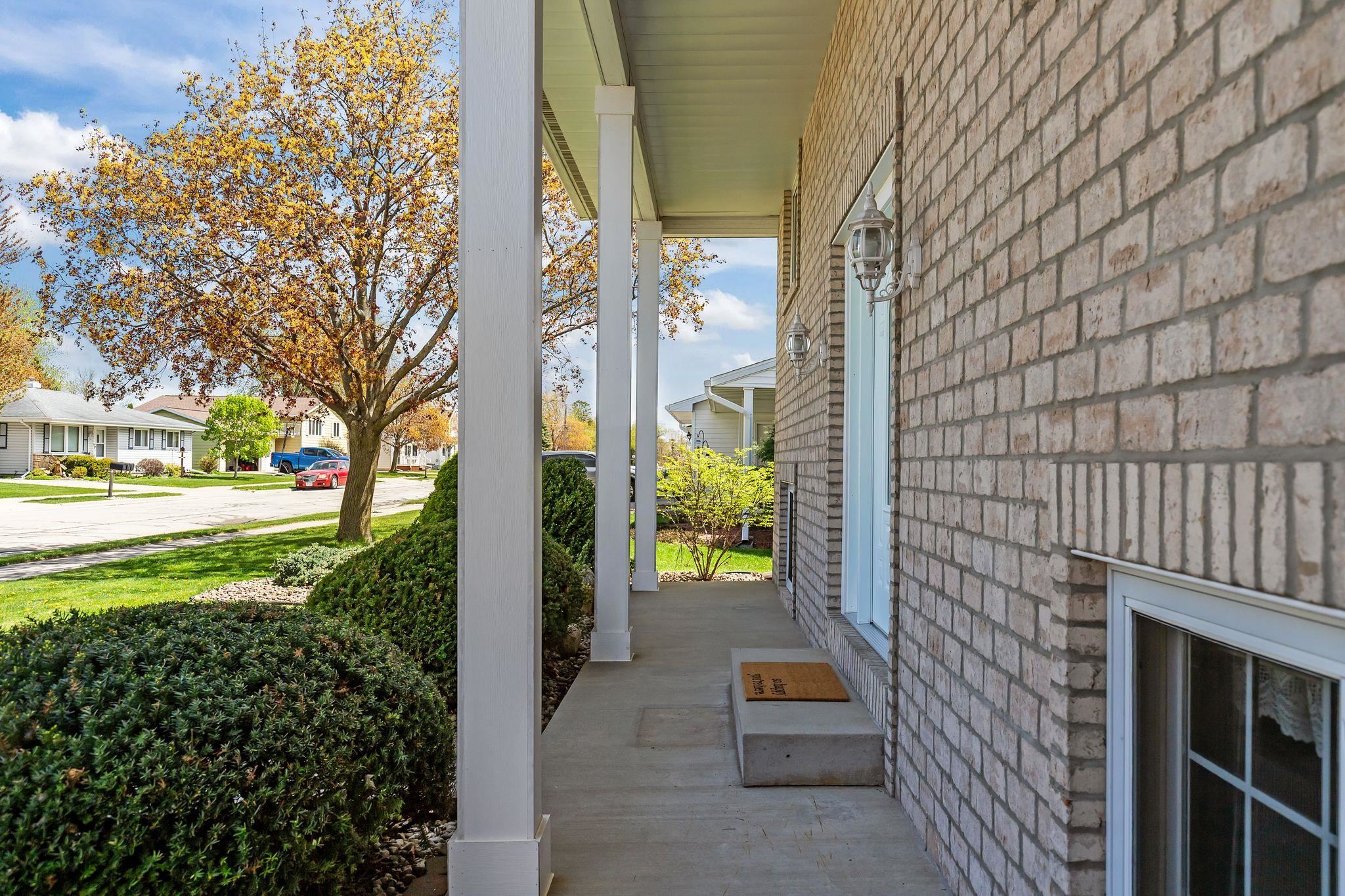 707 PIERCE Avenue