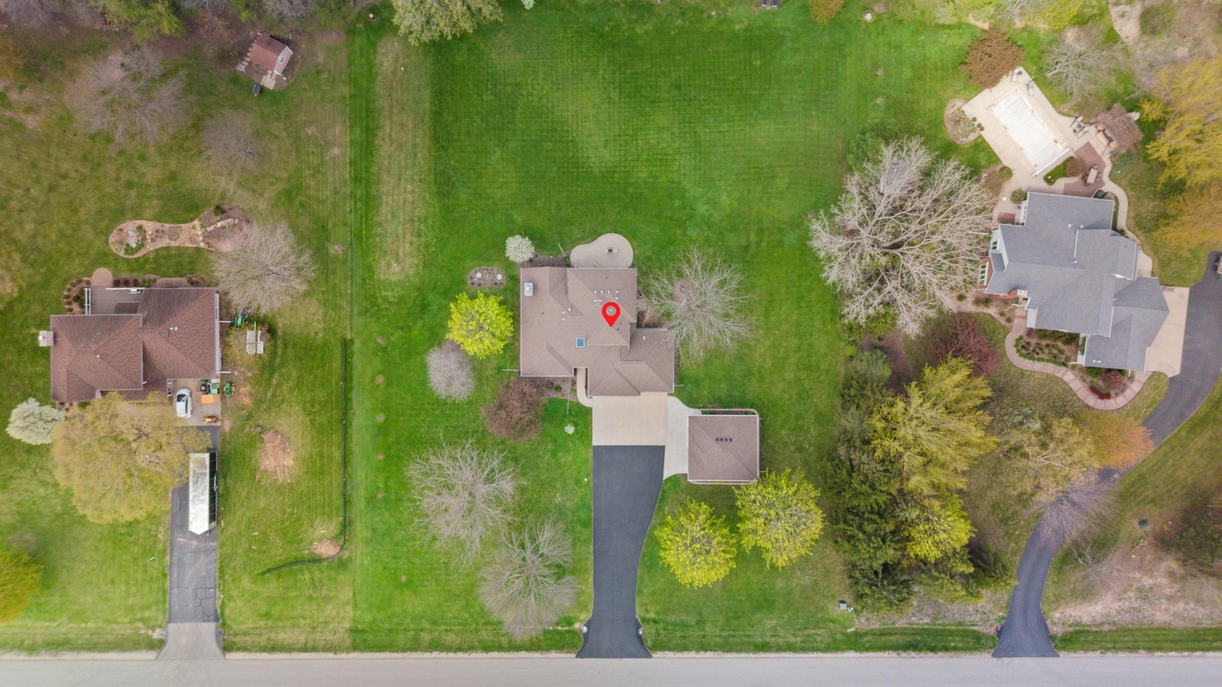 3022 FAIRWINDS Drive