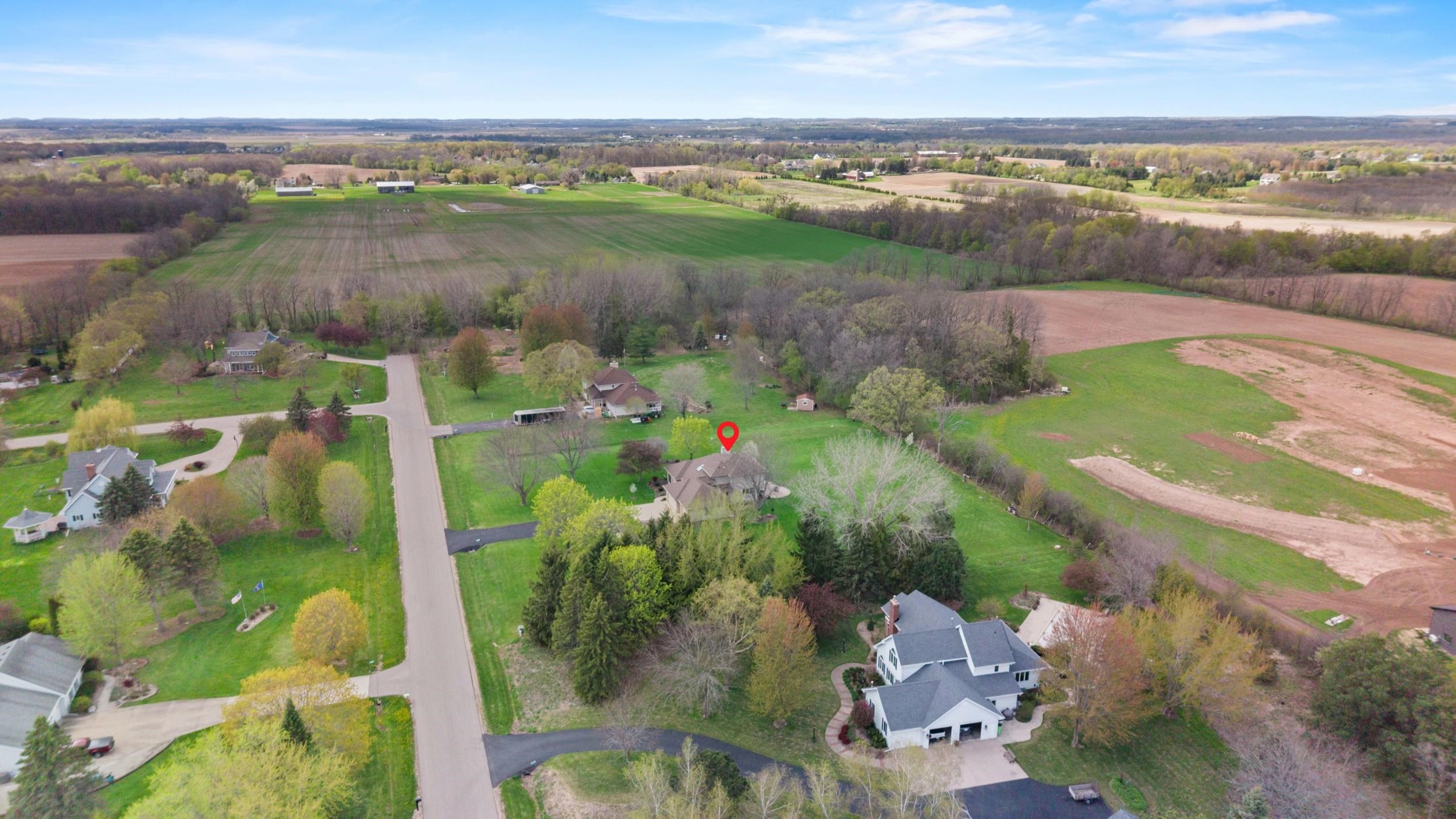 3022 FAIRWINDS Drive