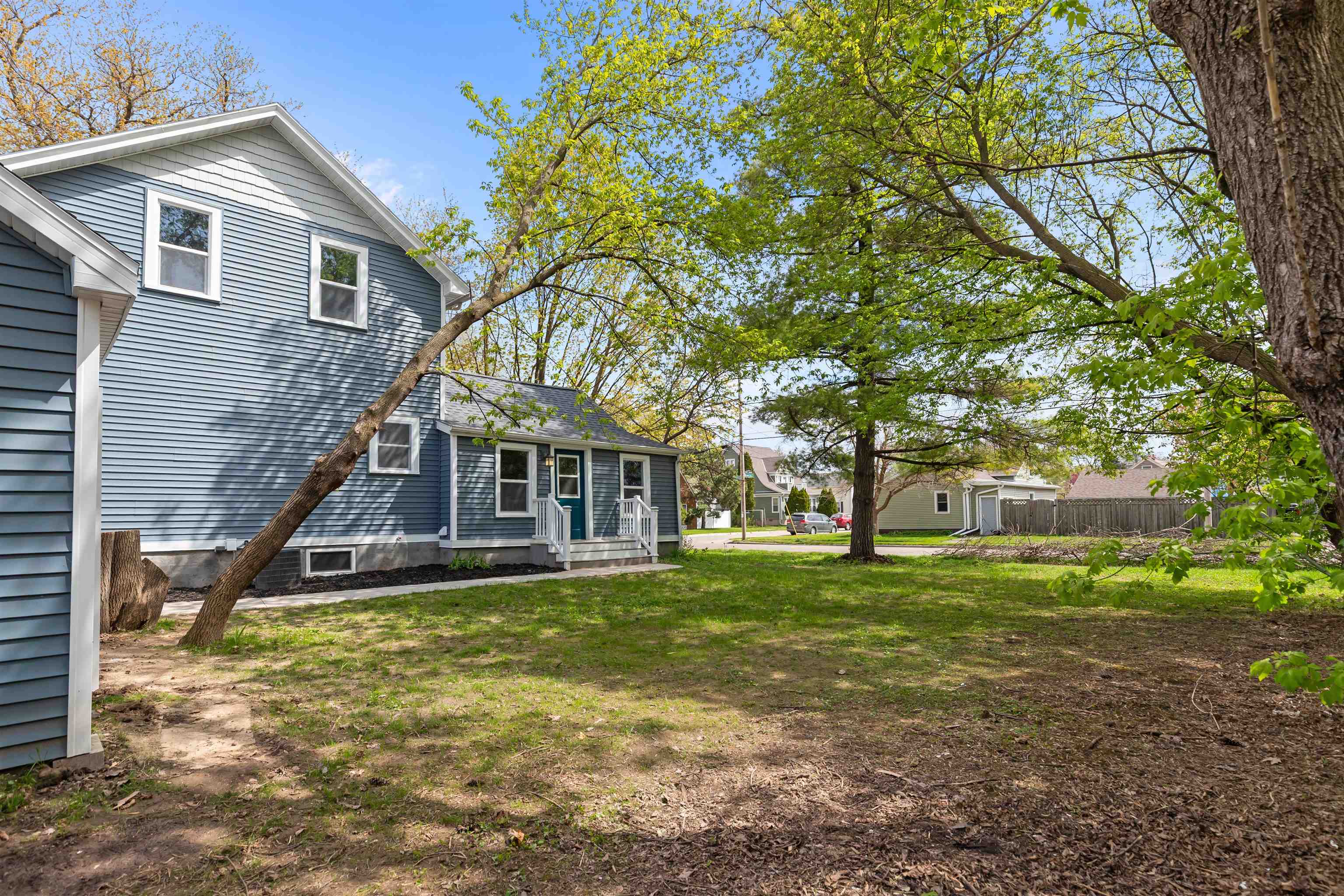 317 HEWITT Street