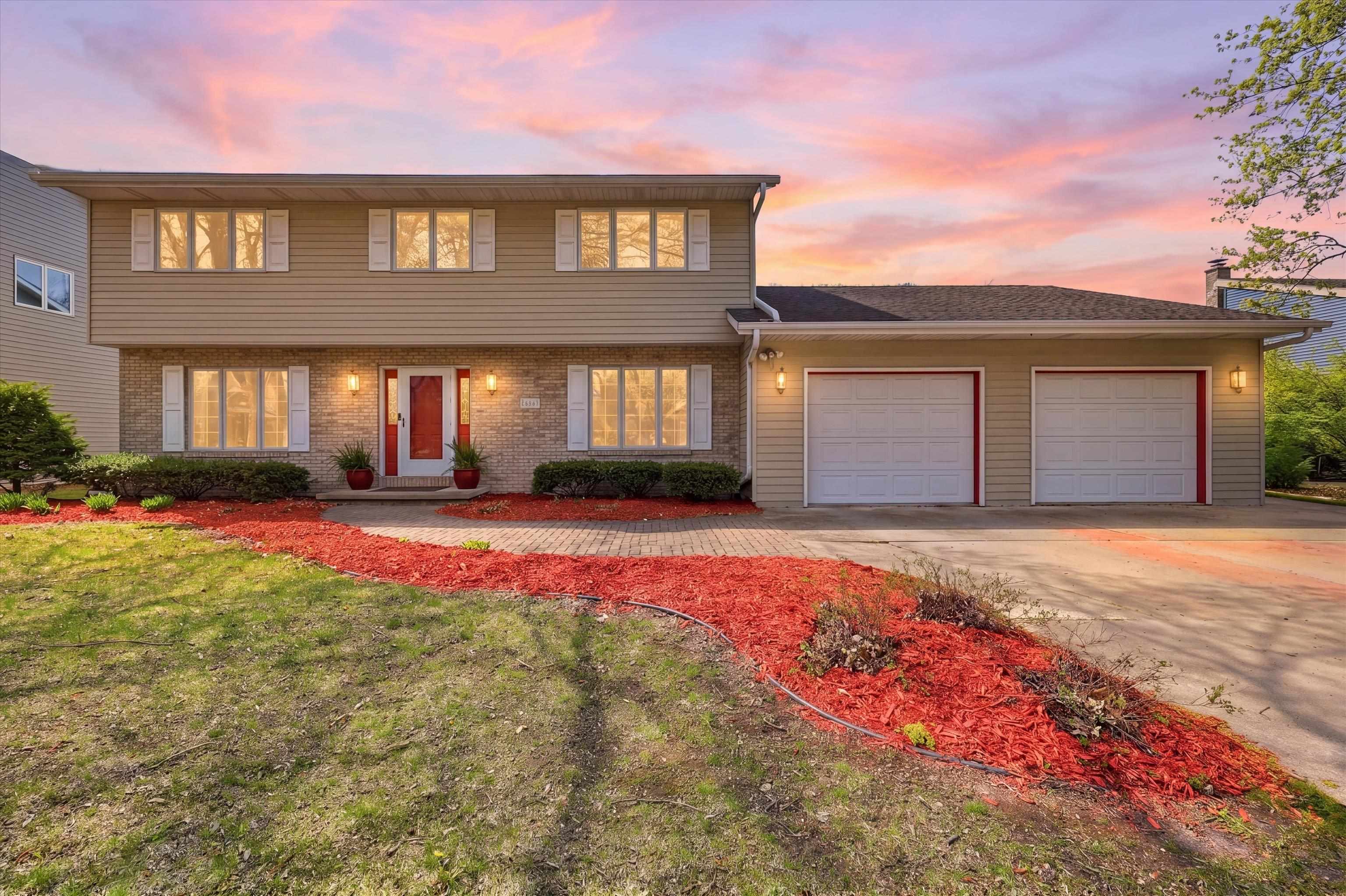 917 E KRAMER Lane