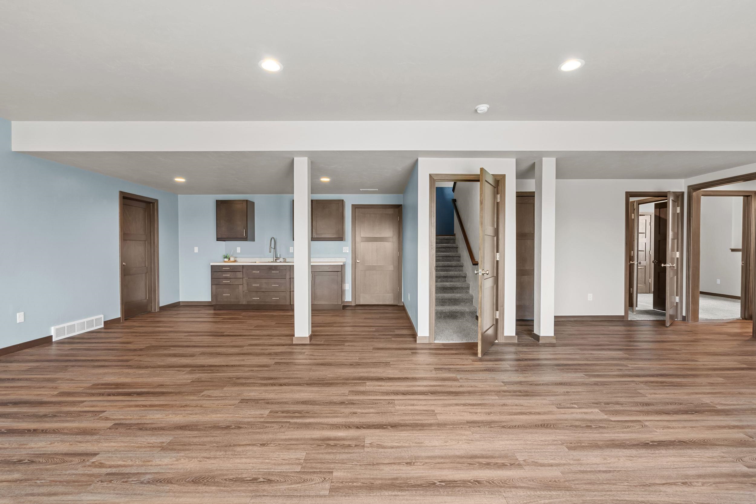 306 ASHTIN Way