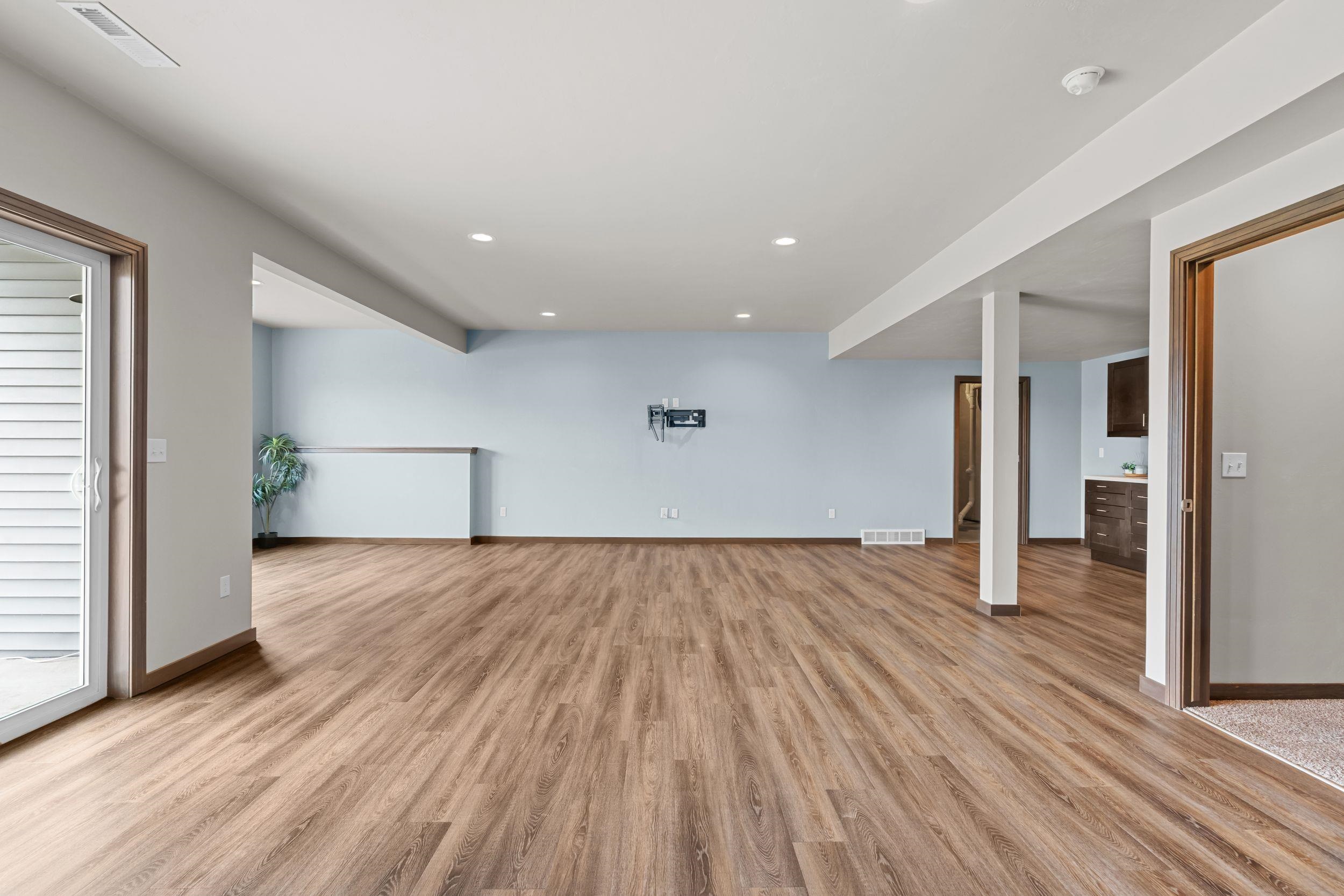 306 ASHTIN Way