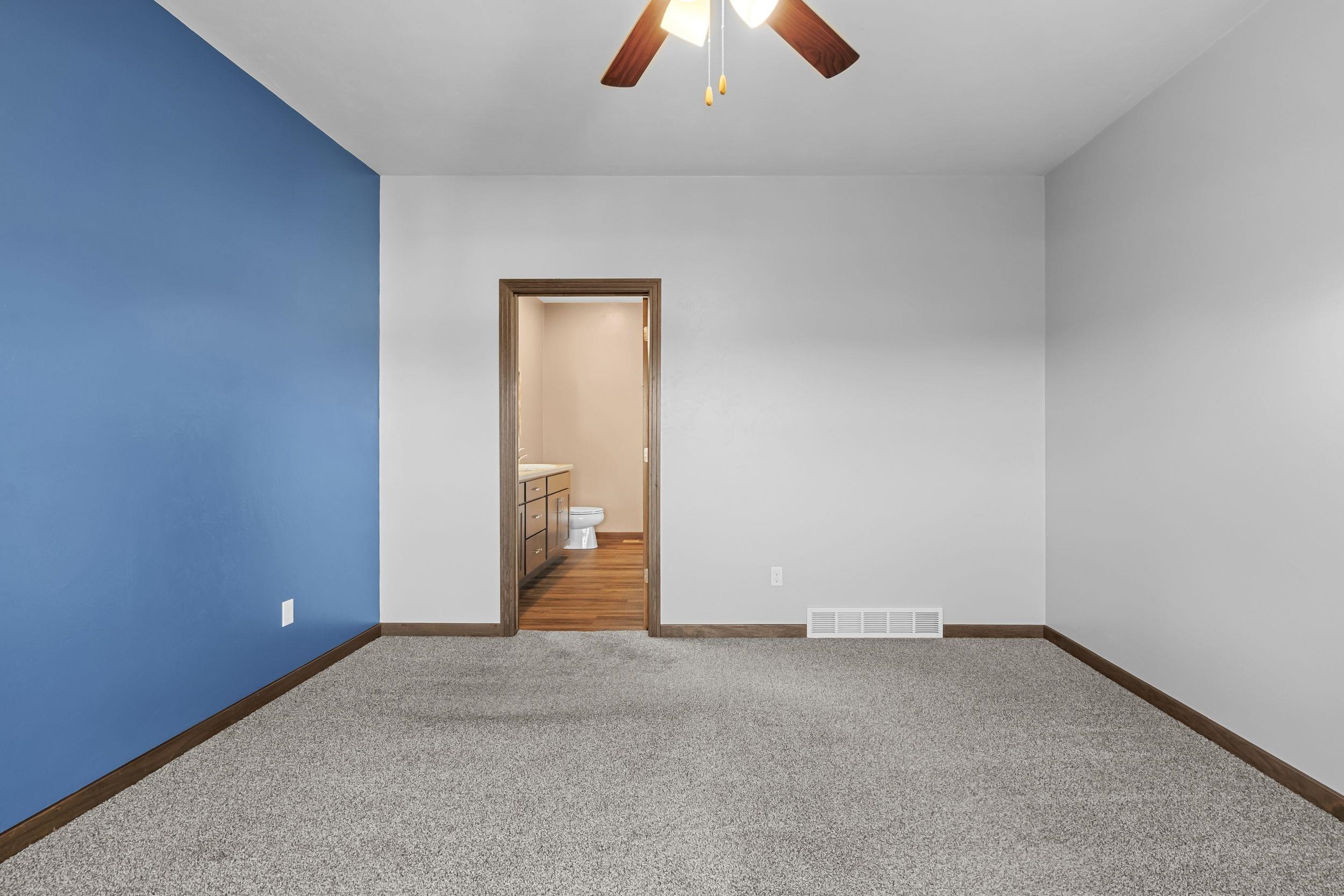 306 ASHTIN Way