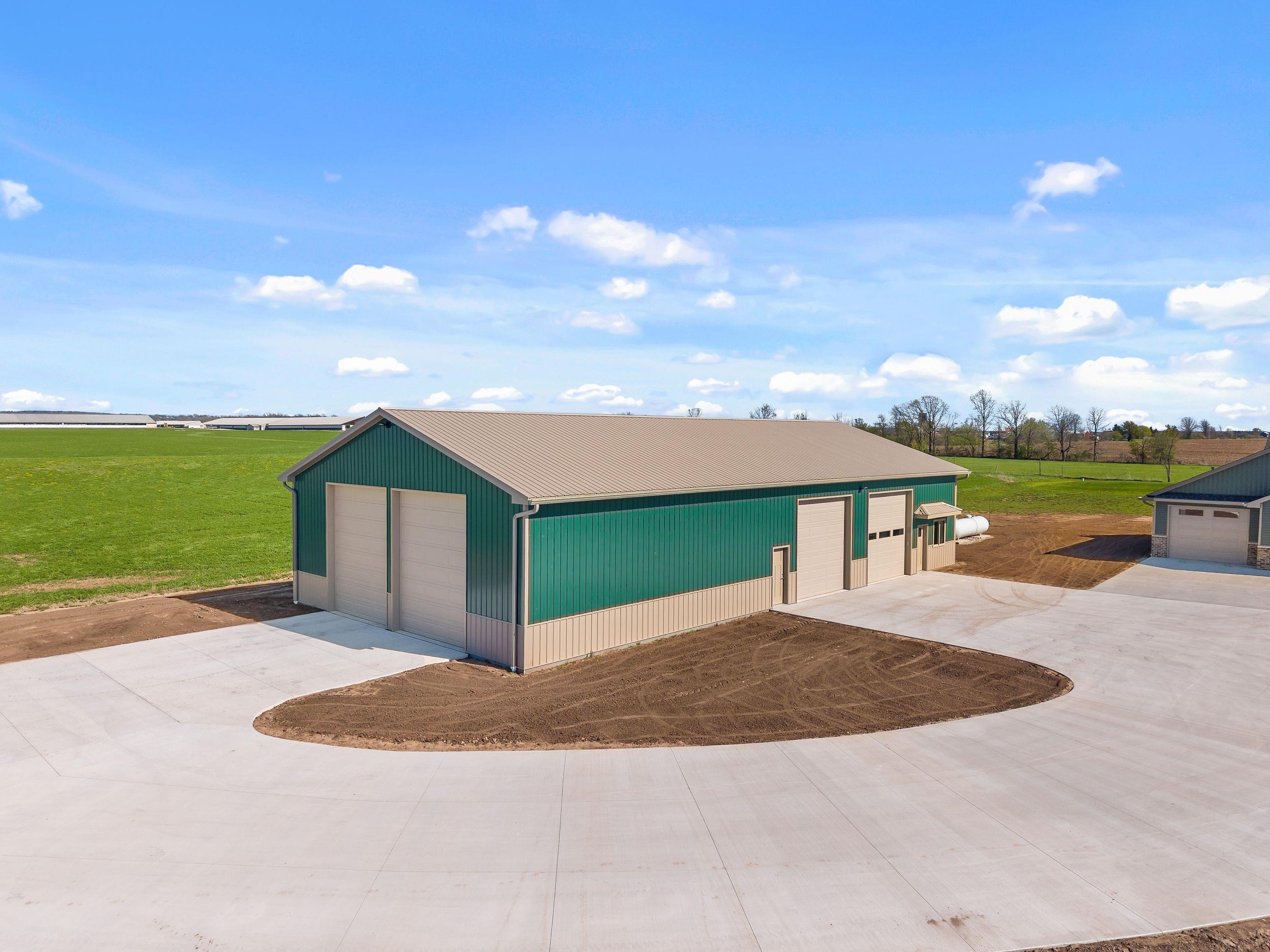 932 MEADOWLARK Road