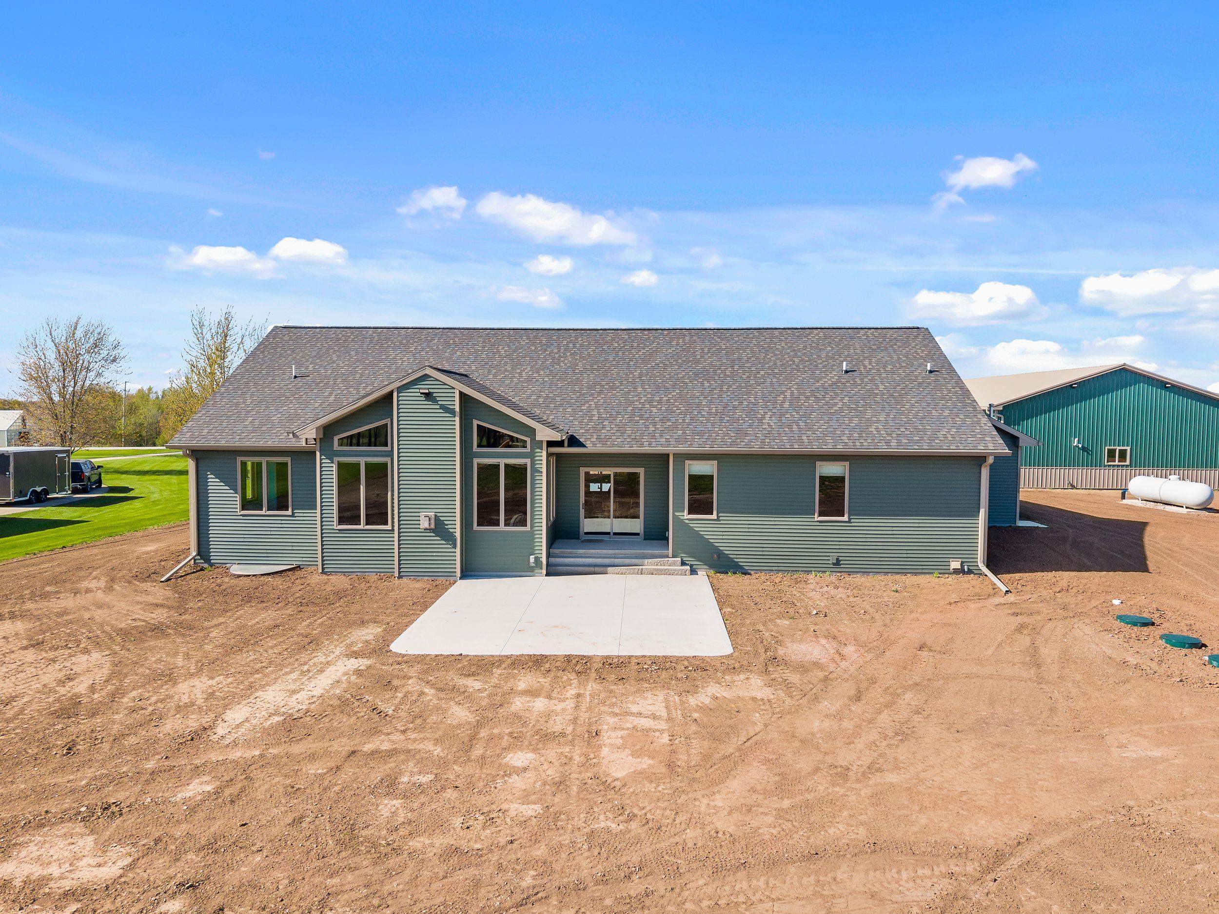 932 MEADOWLARK Road
