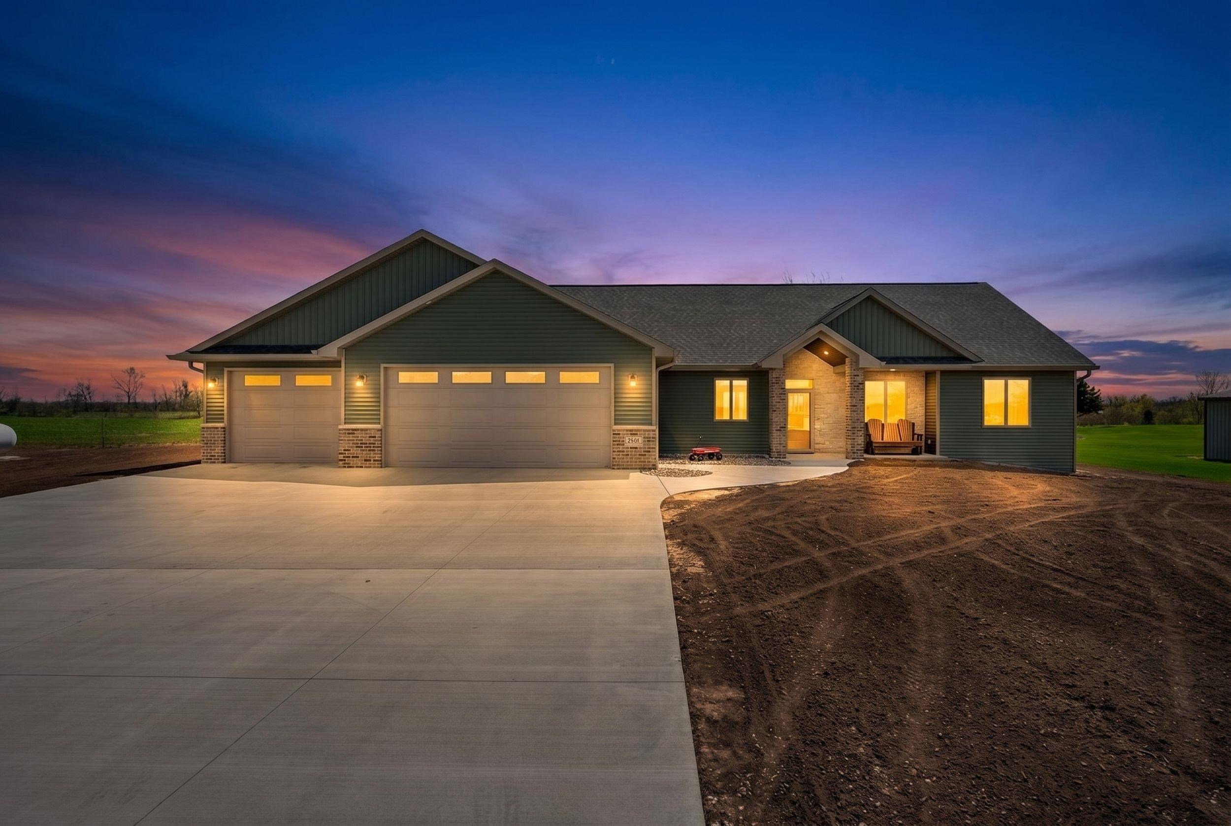 932 MEADOWLARK Road