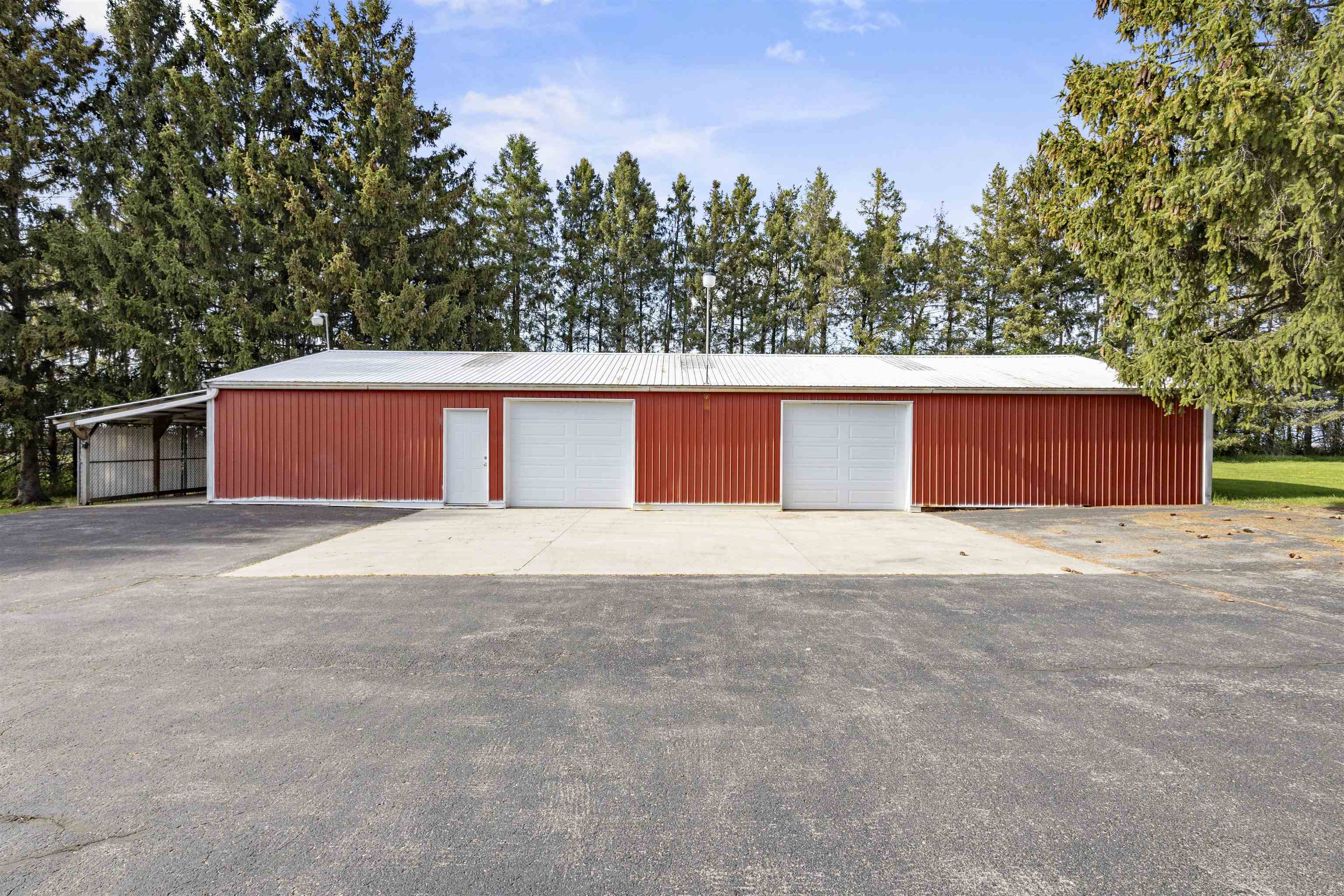 6911 FAHLEY Road