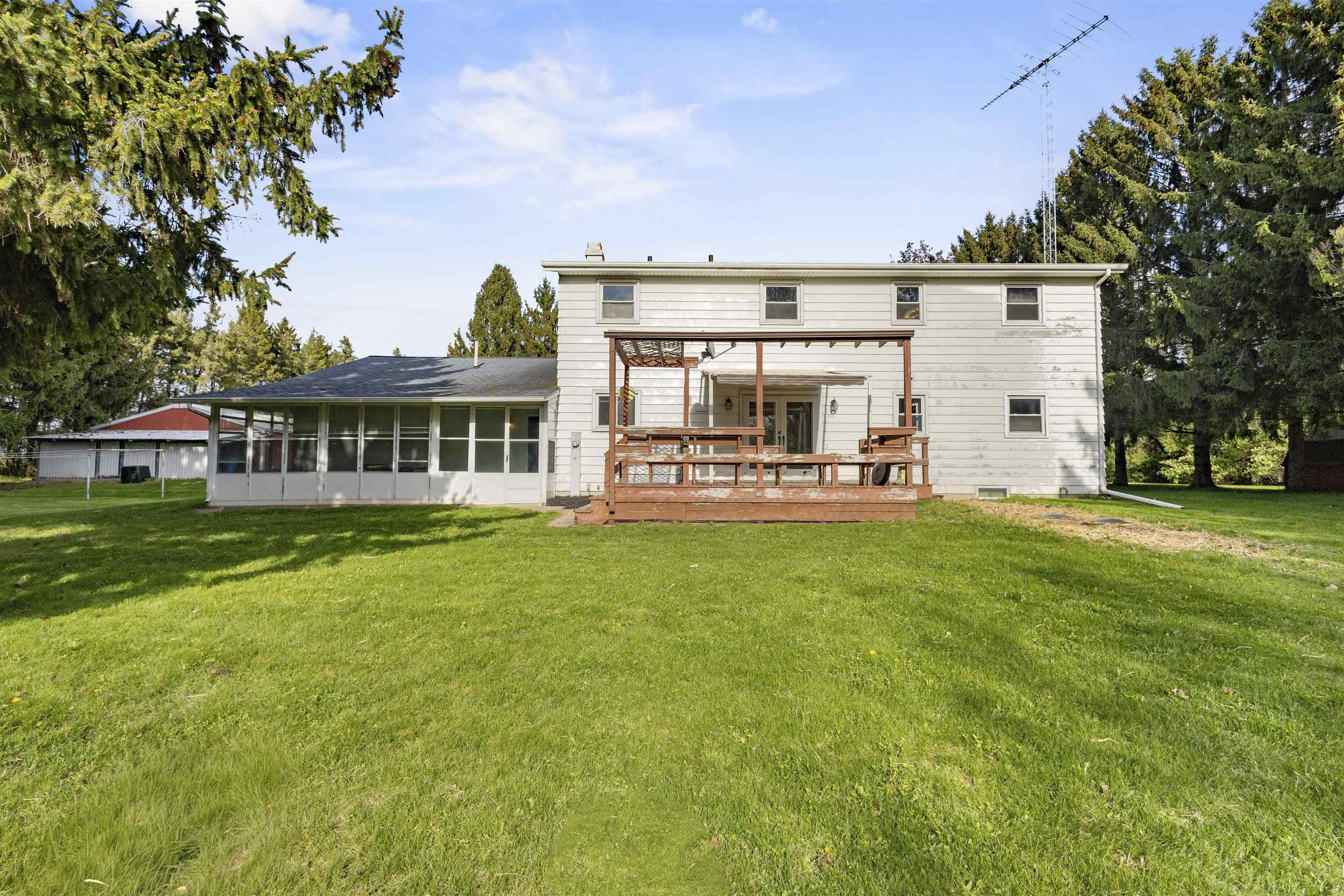6911 FAHLEY Road