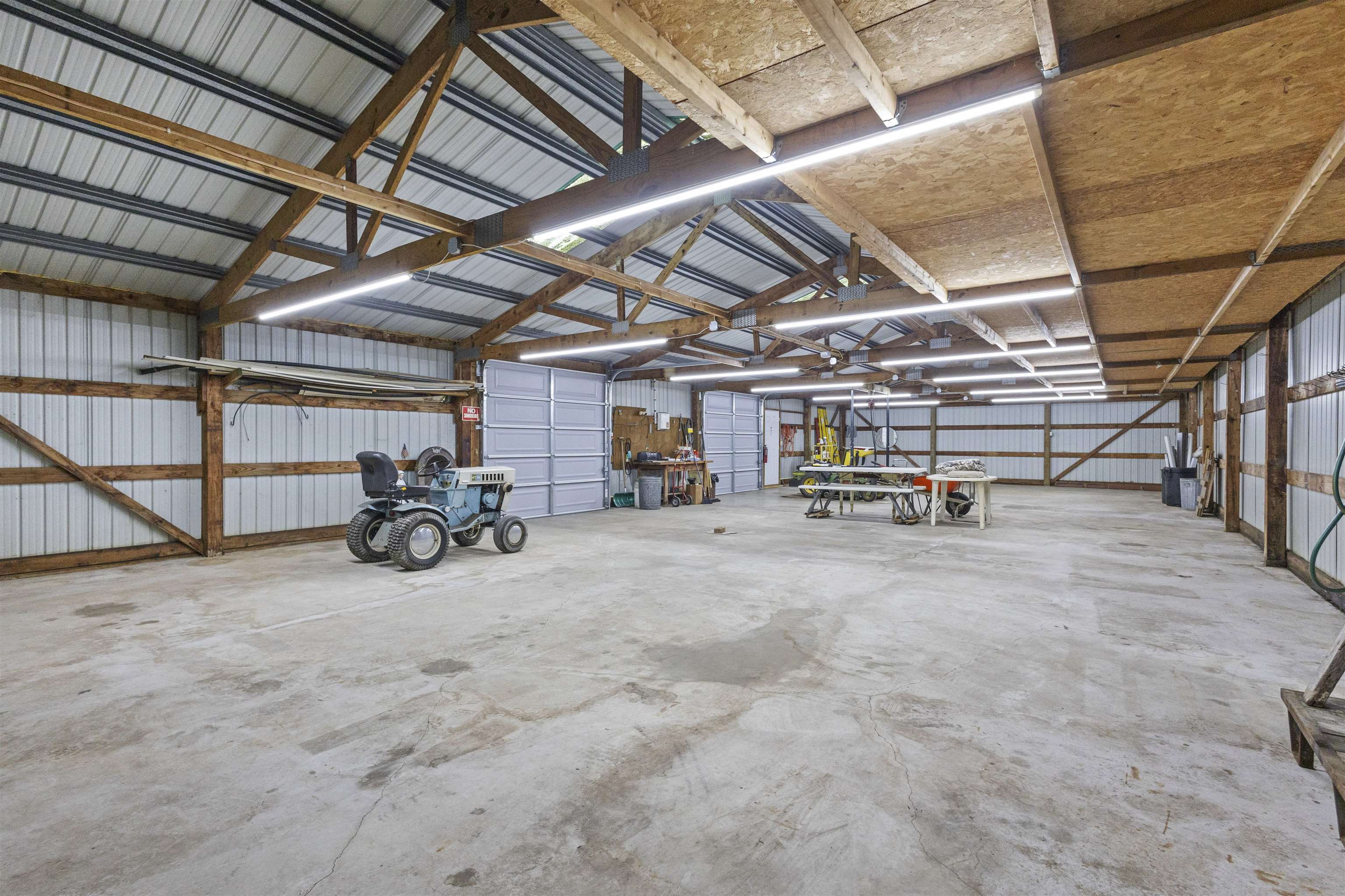 6911 FAHLEY Road
