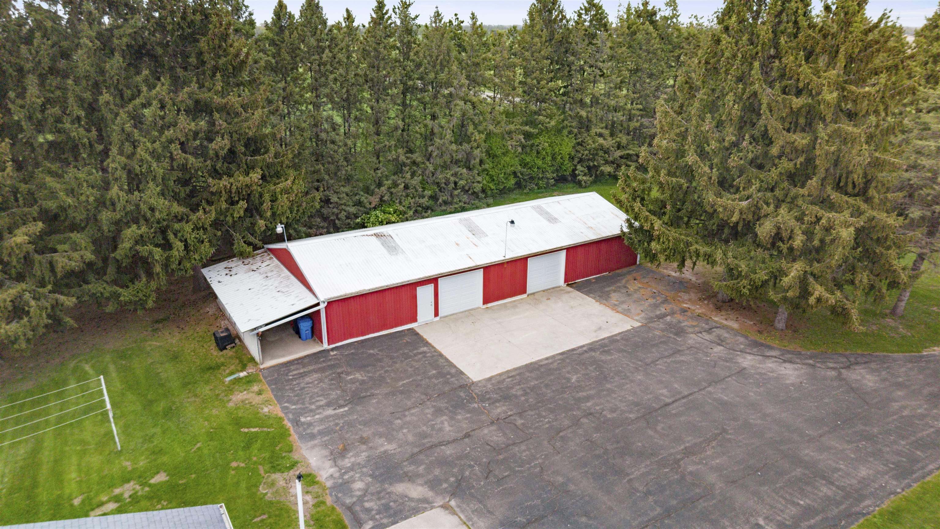 6911 FAHLEY Road