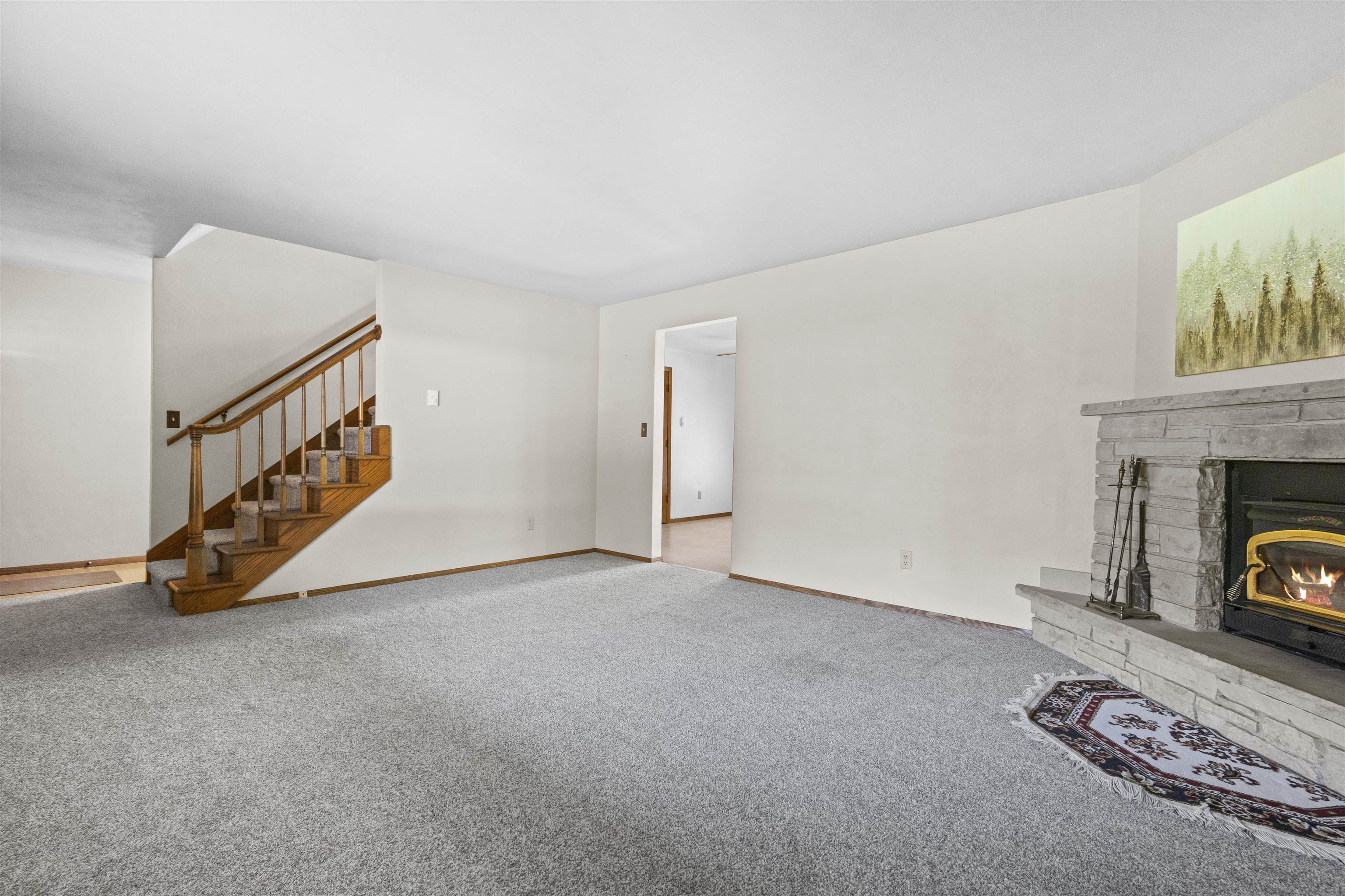 6911 FAHLEY Road
