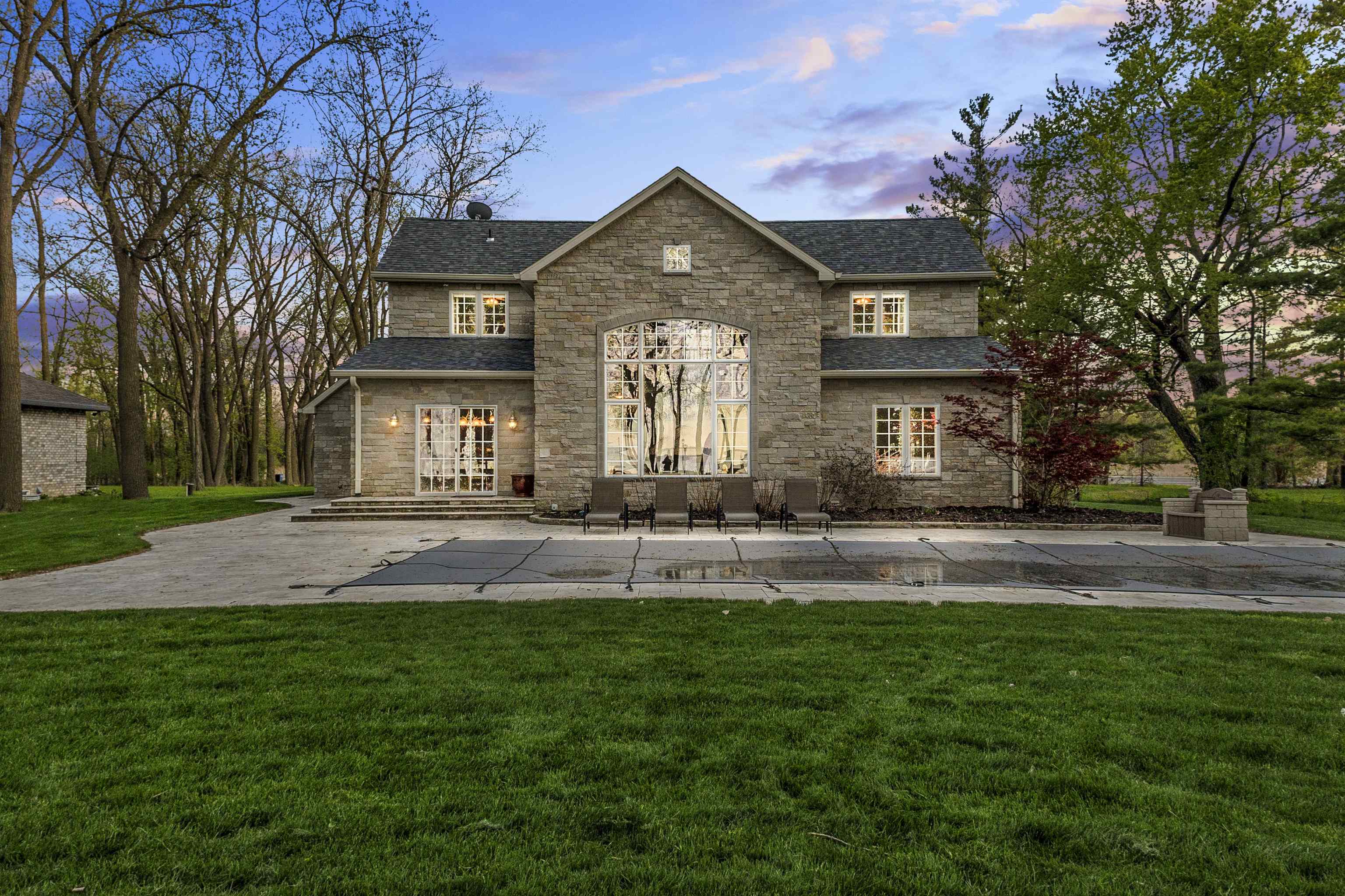 5100 STREICH Lane