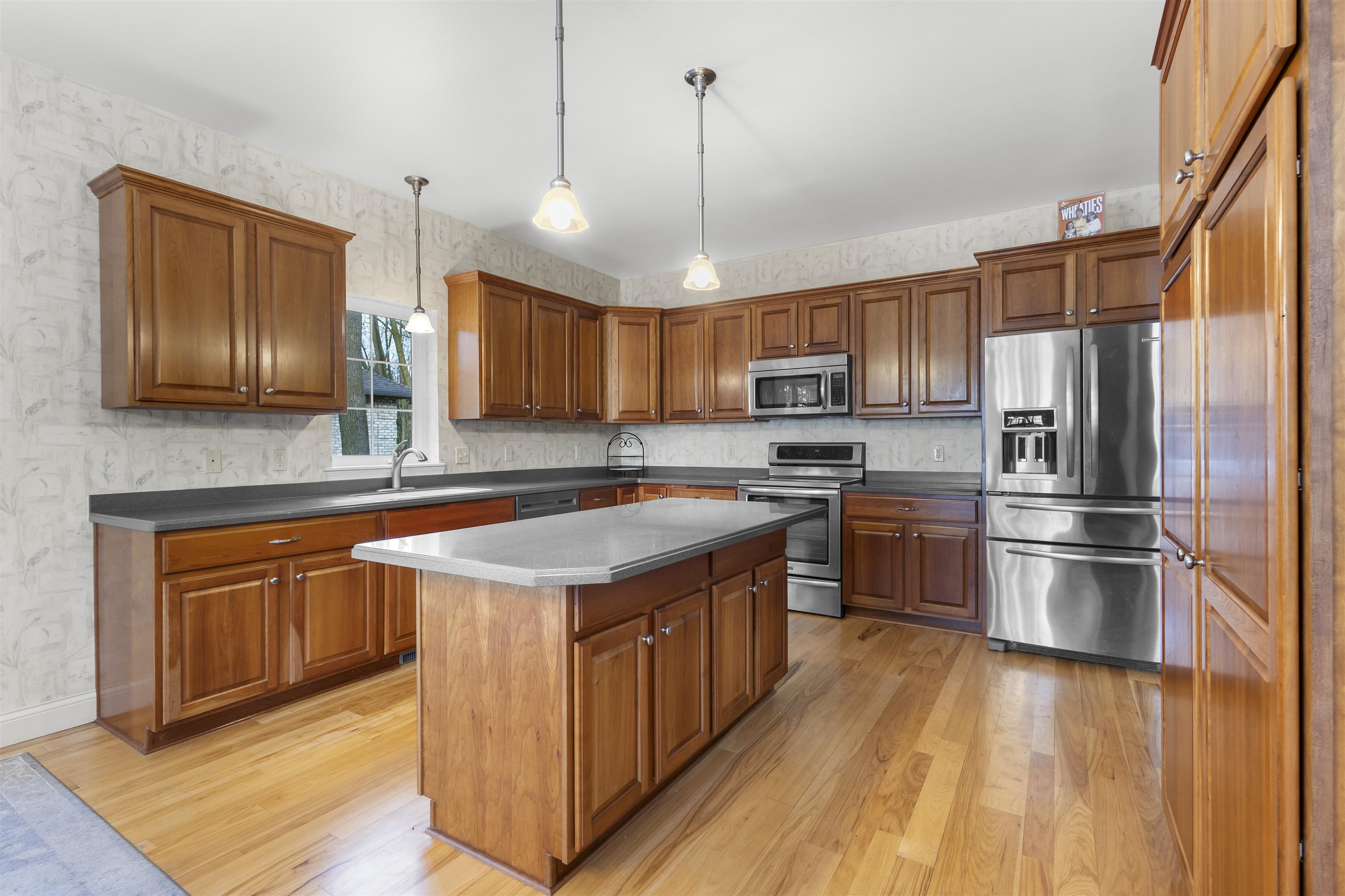 5100 STREICH Lane