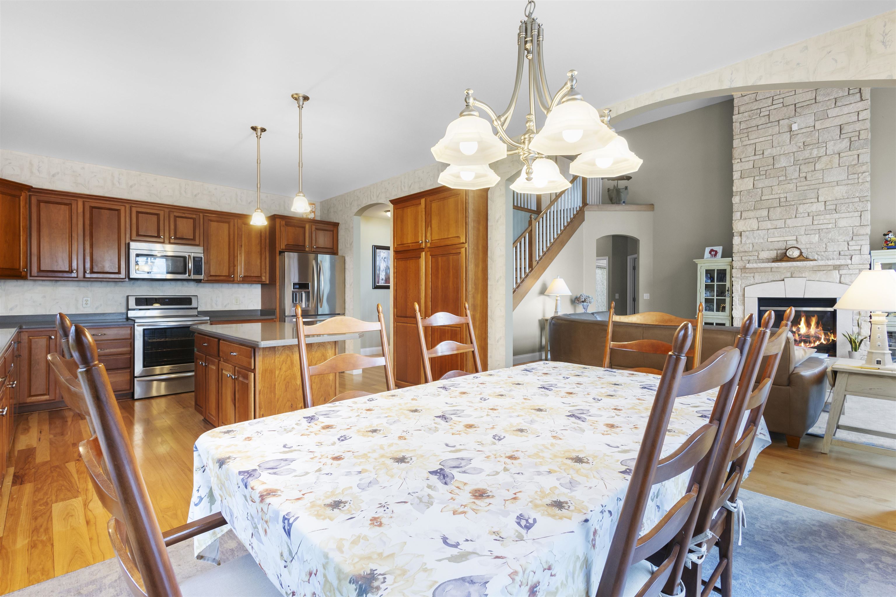 5100 STREICH Lane