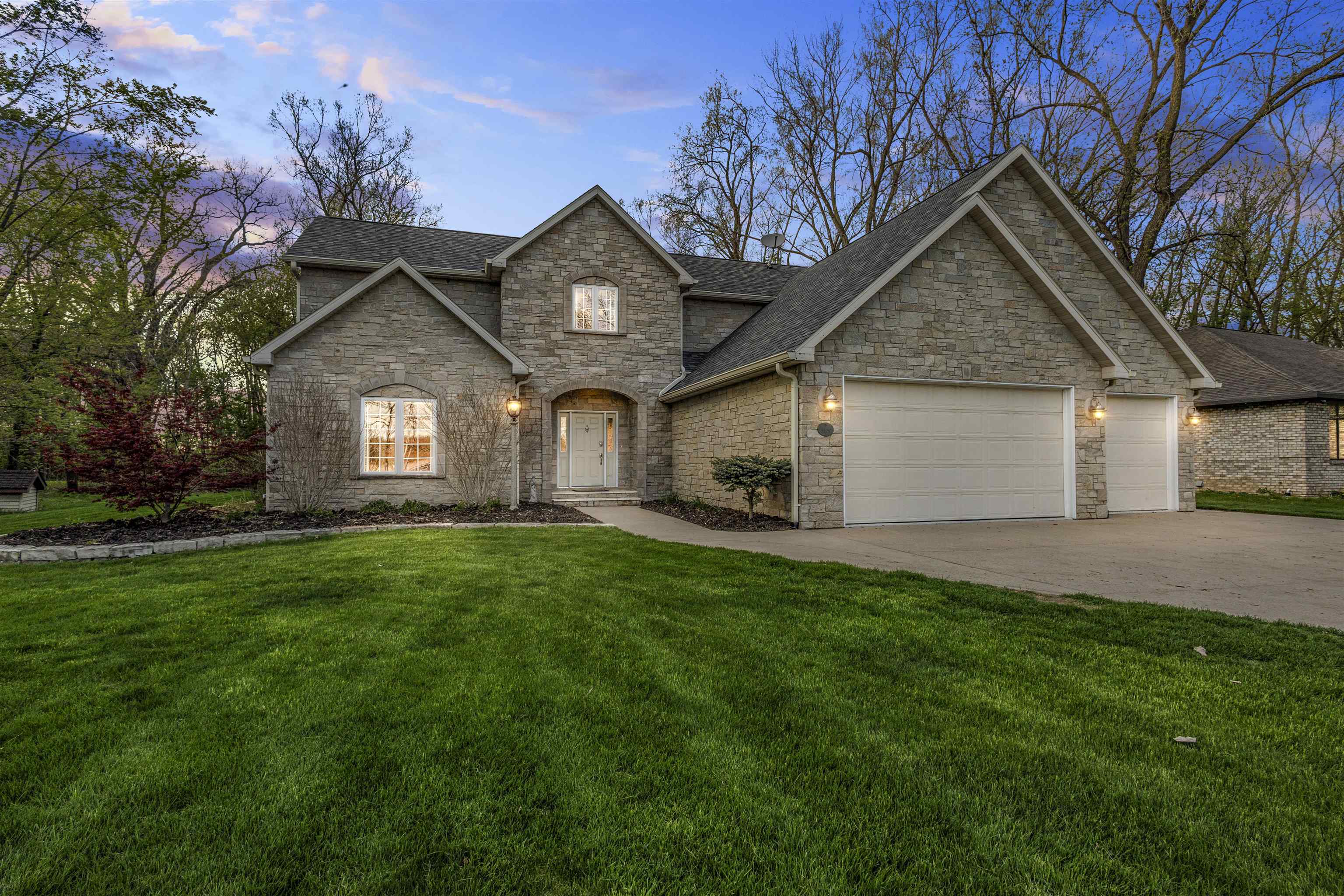 5100 STREICH Lane