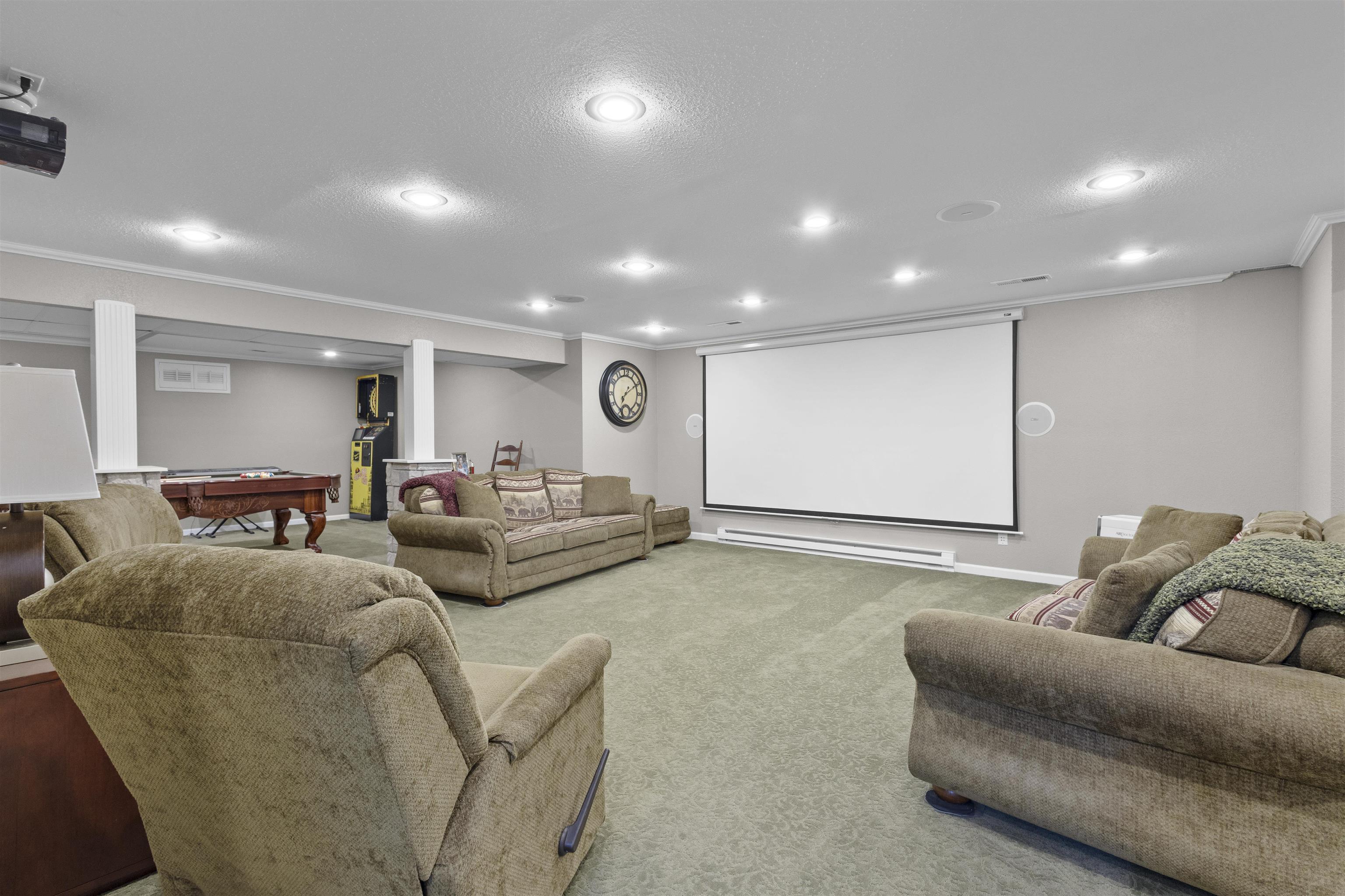 5100 STREICH Lane