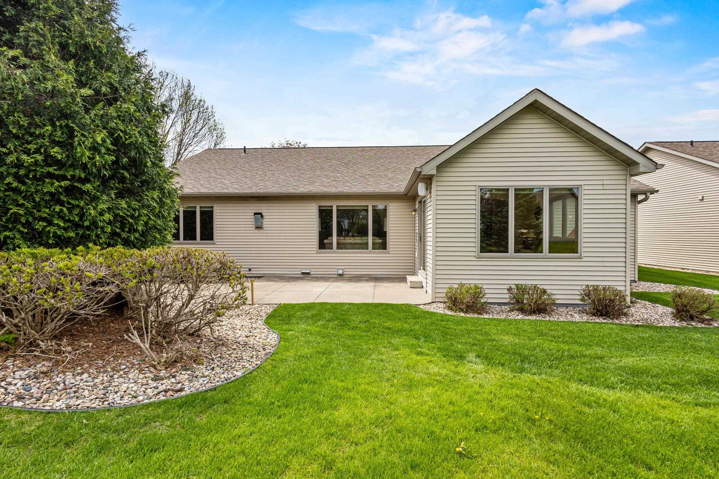 36 PENBROOK Circle