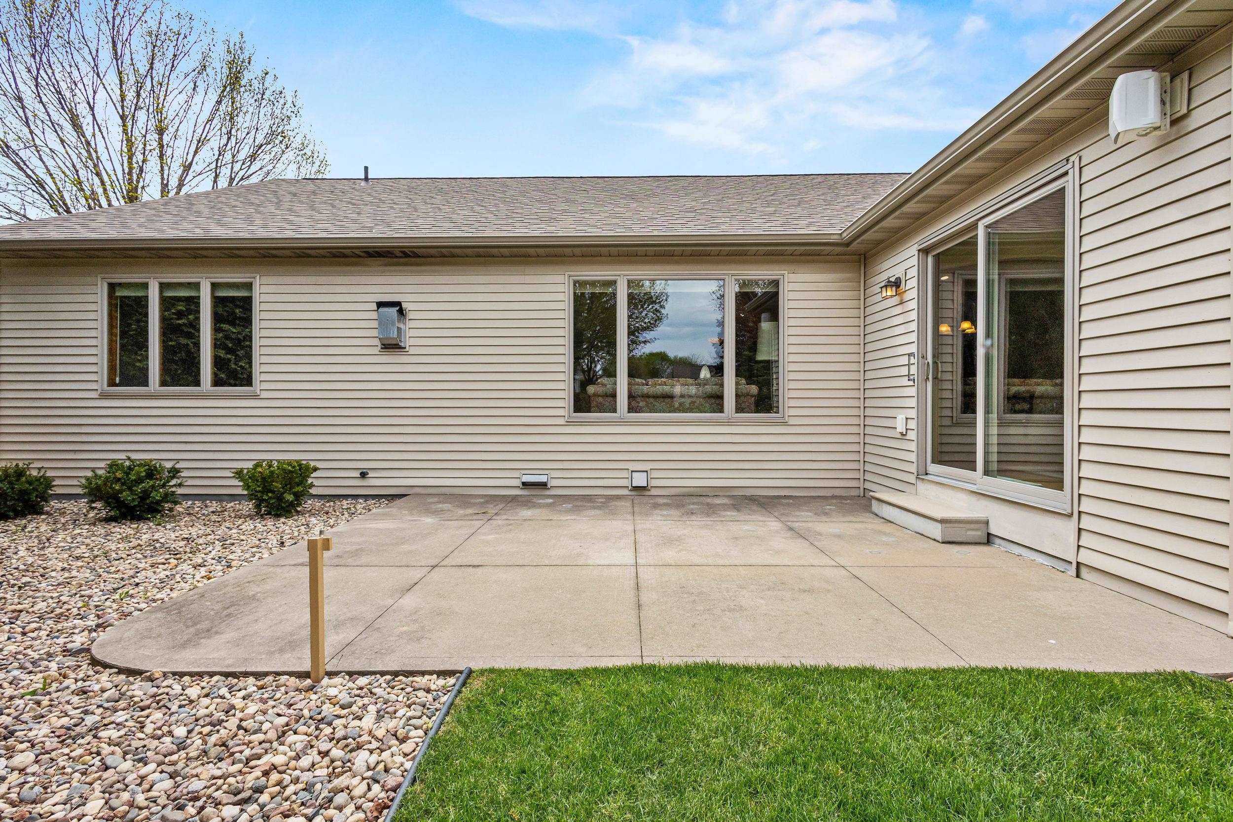 36 PENBROOK Circle
