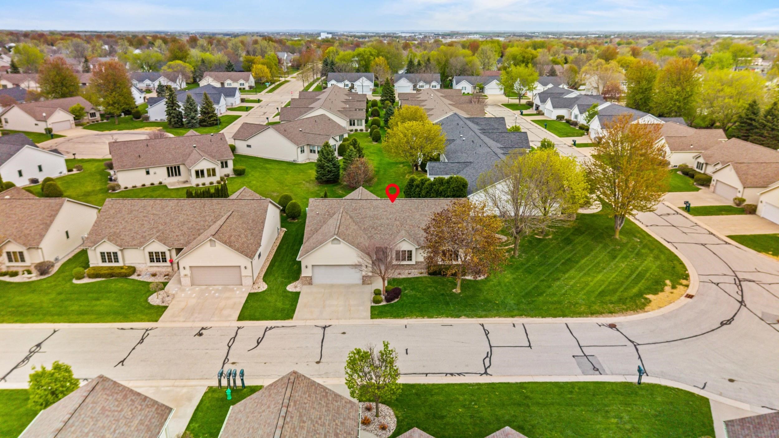 36 PENBROOK Circle