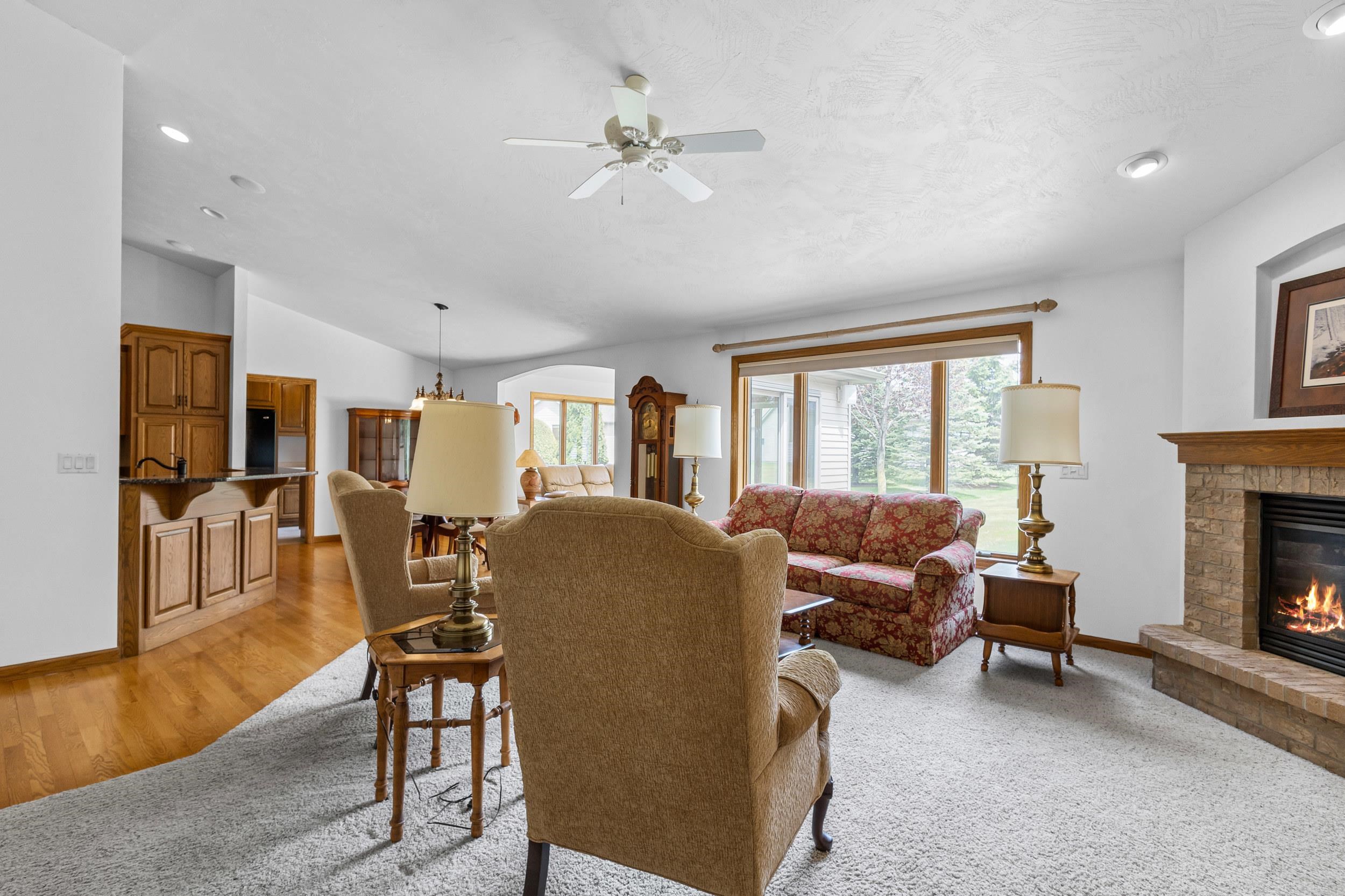 36 PENBROOK Circle