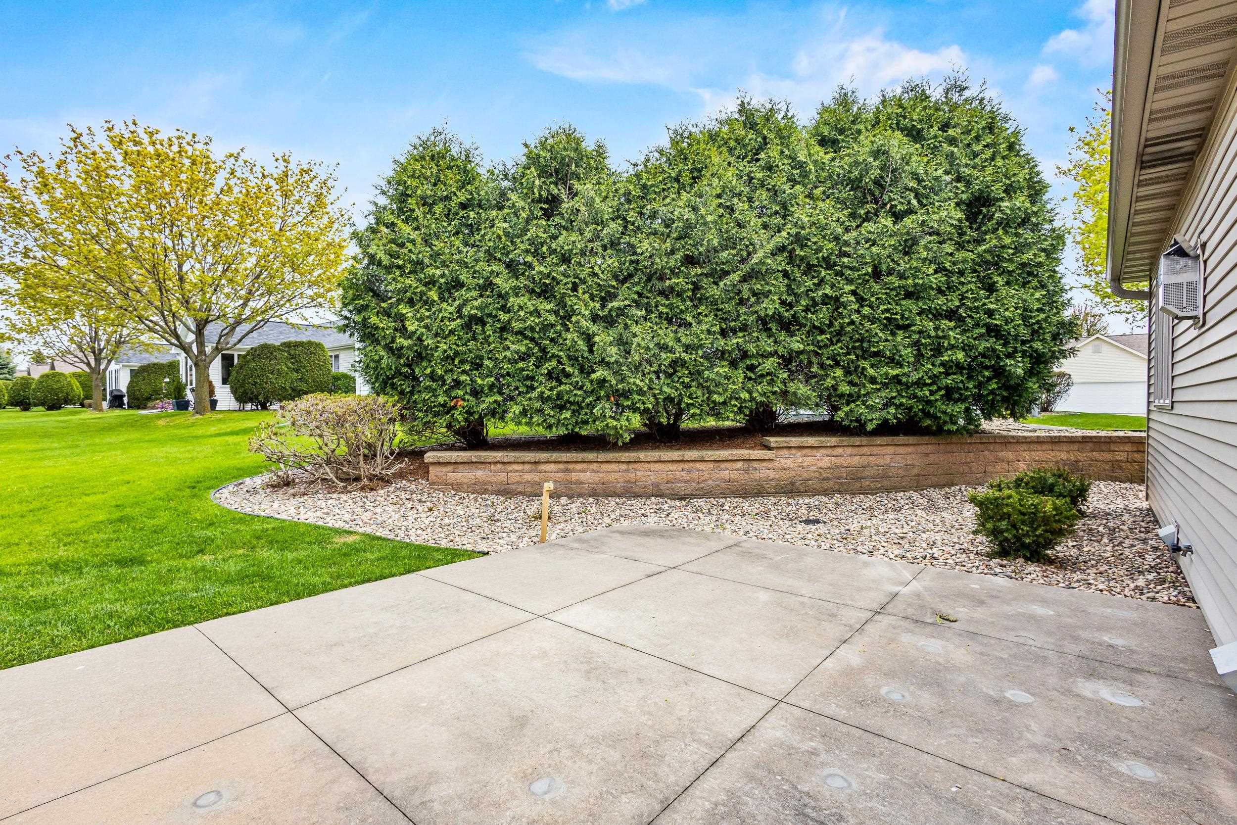 36 PENBROOK Circle