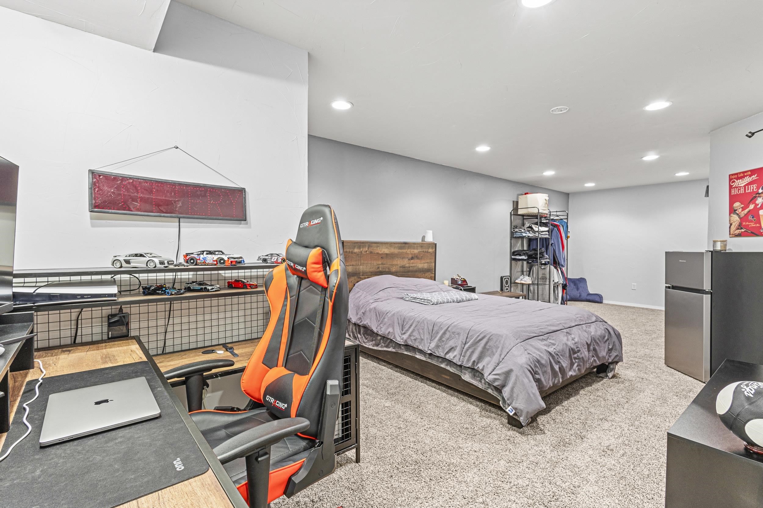 268 FORT Drive