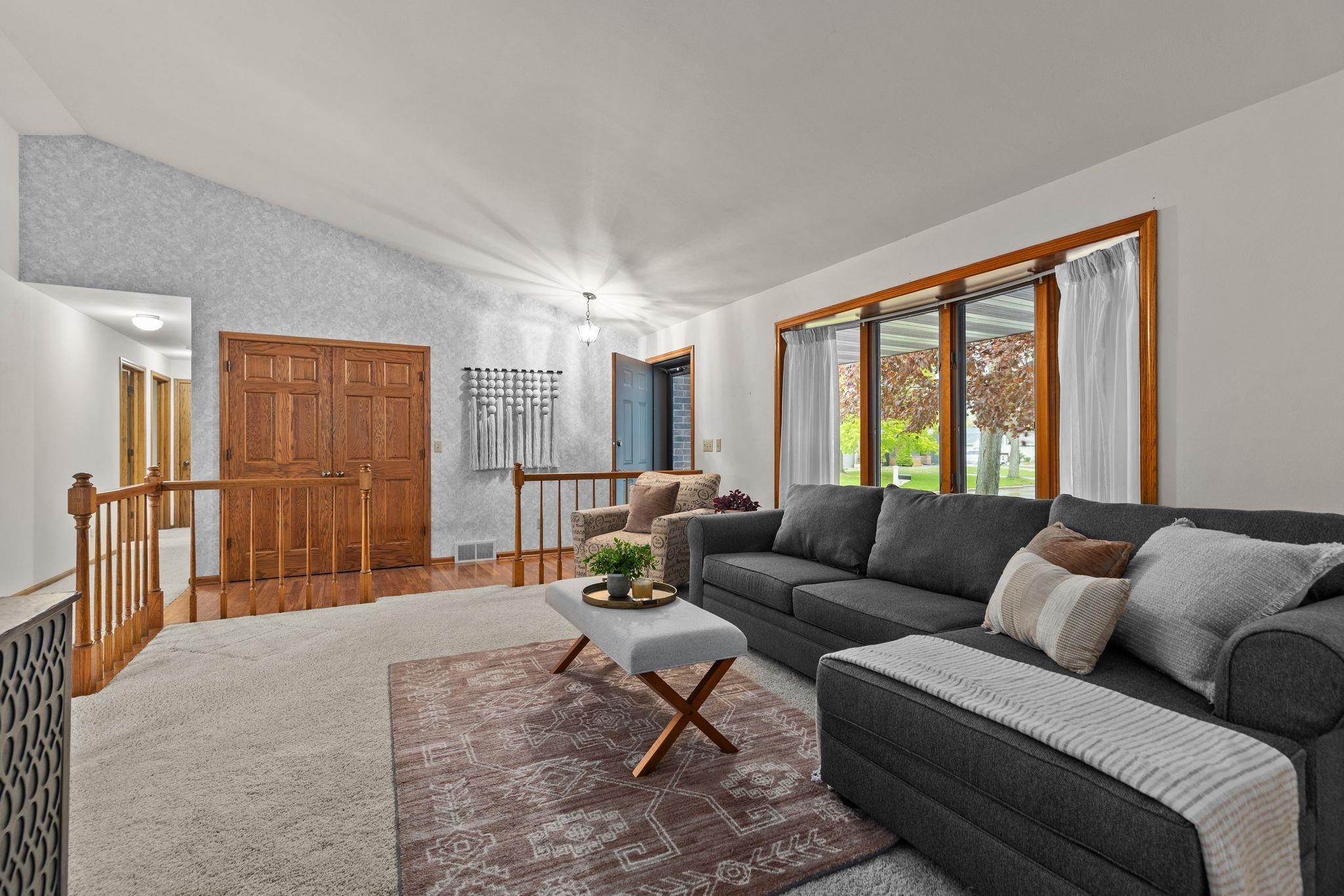 21 KENSINGTON Court
