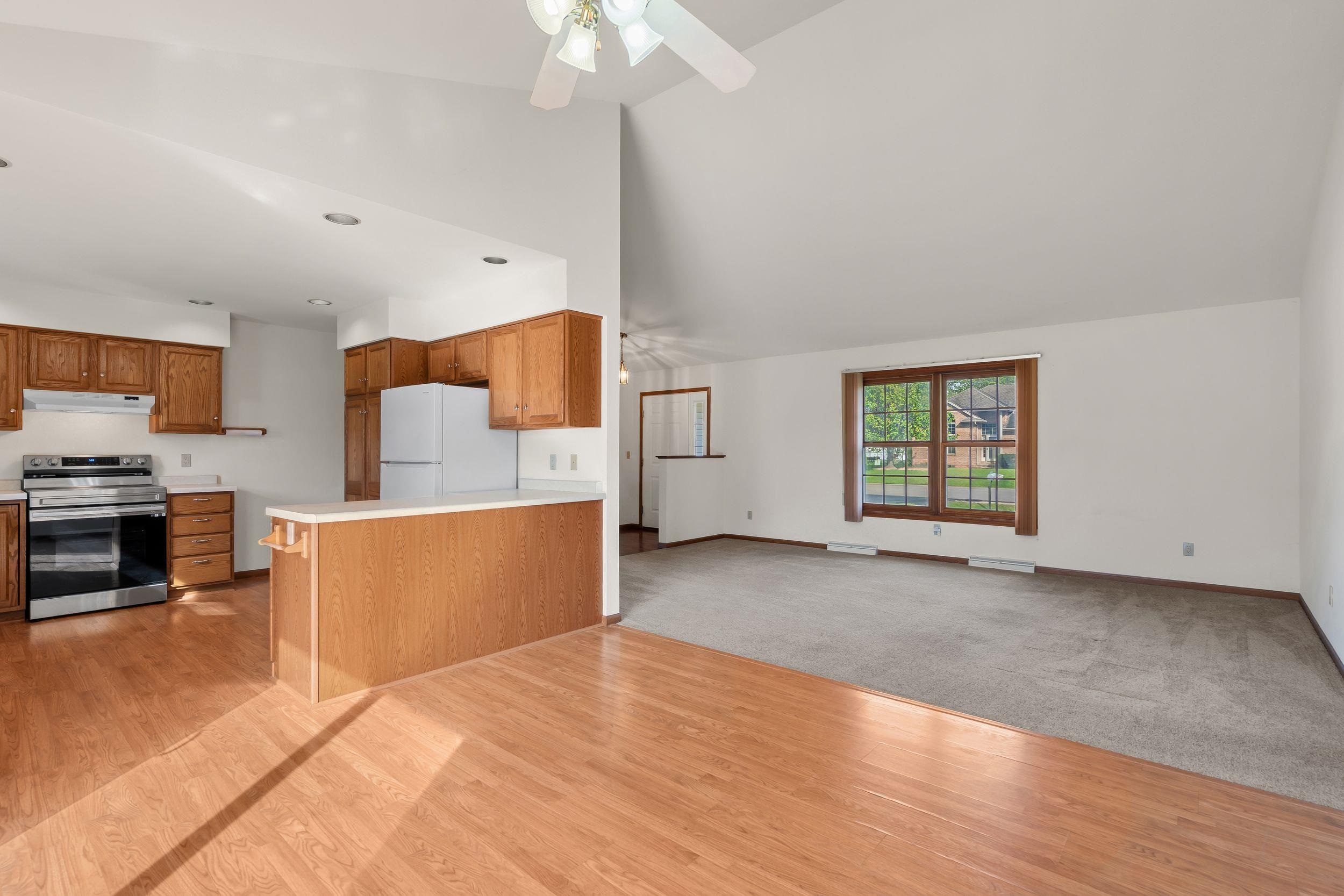 N8033 LAKE BREEZE Drive