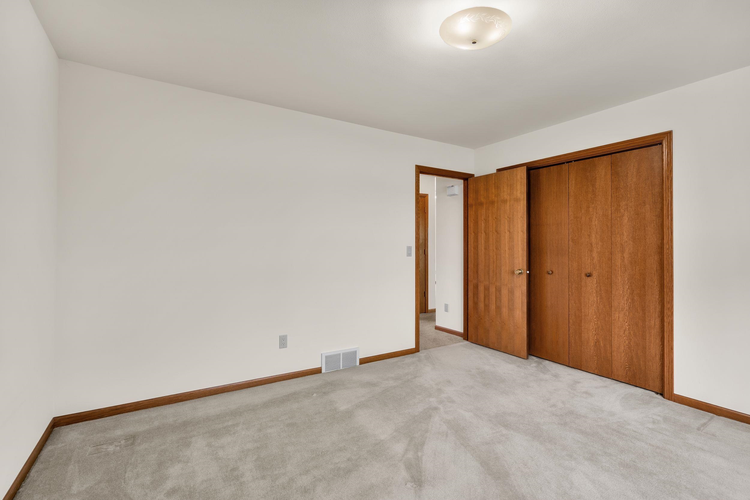 N8033 LAKE BREEZE Drive