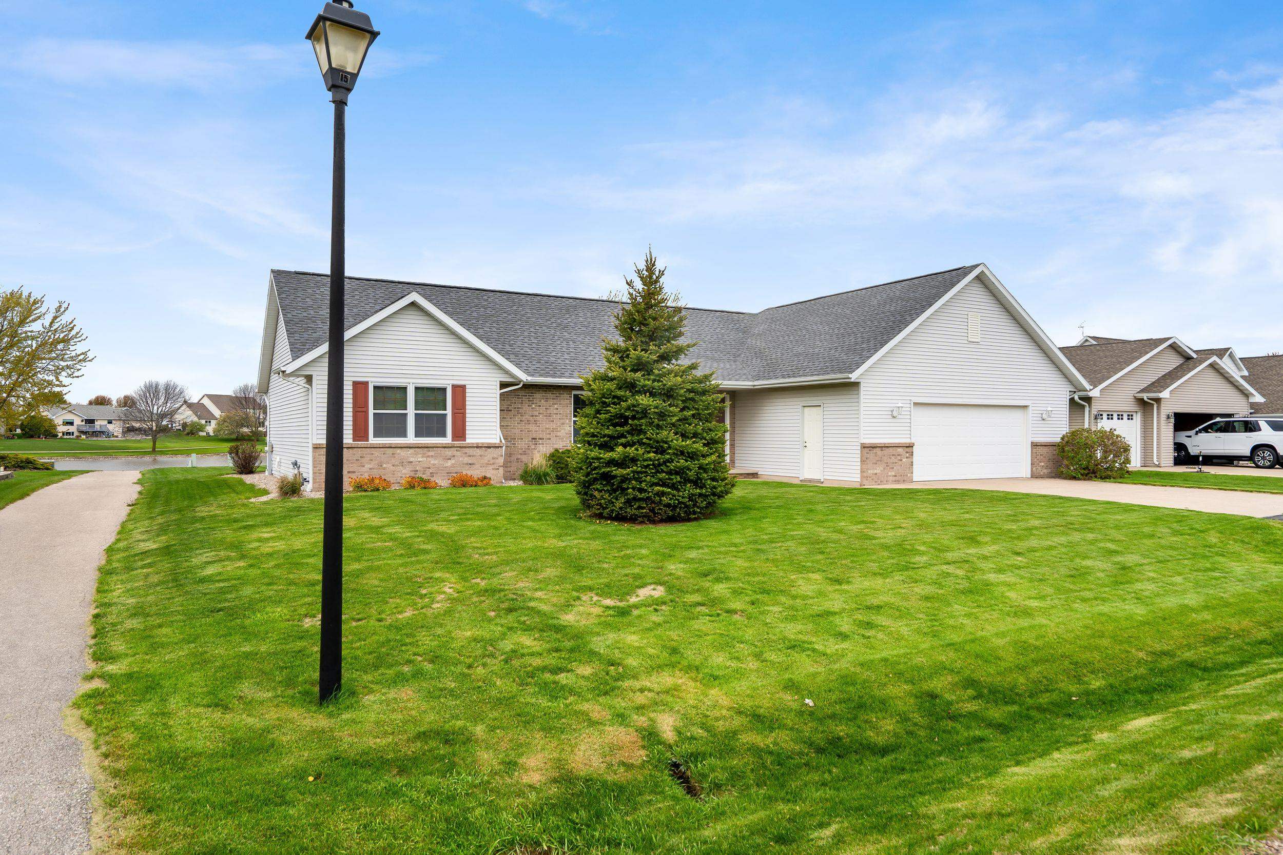 N8033 LAKE BREEZE Drive