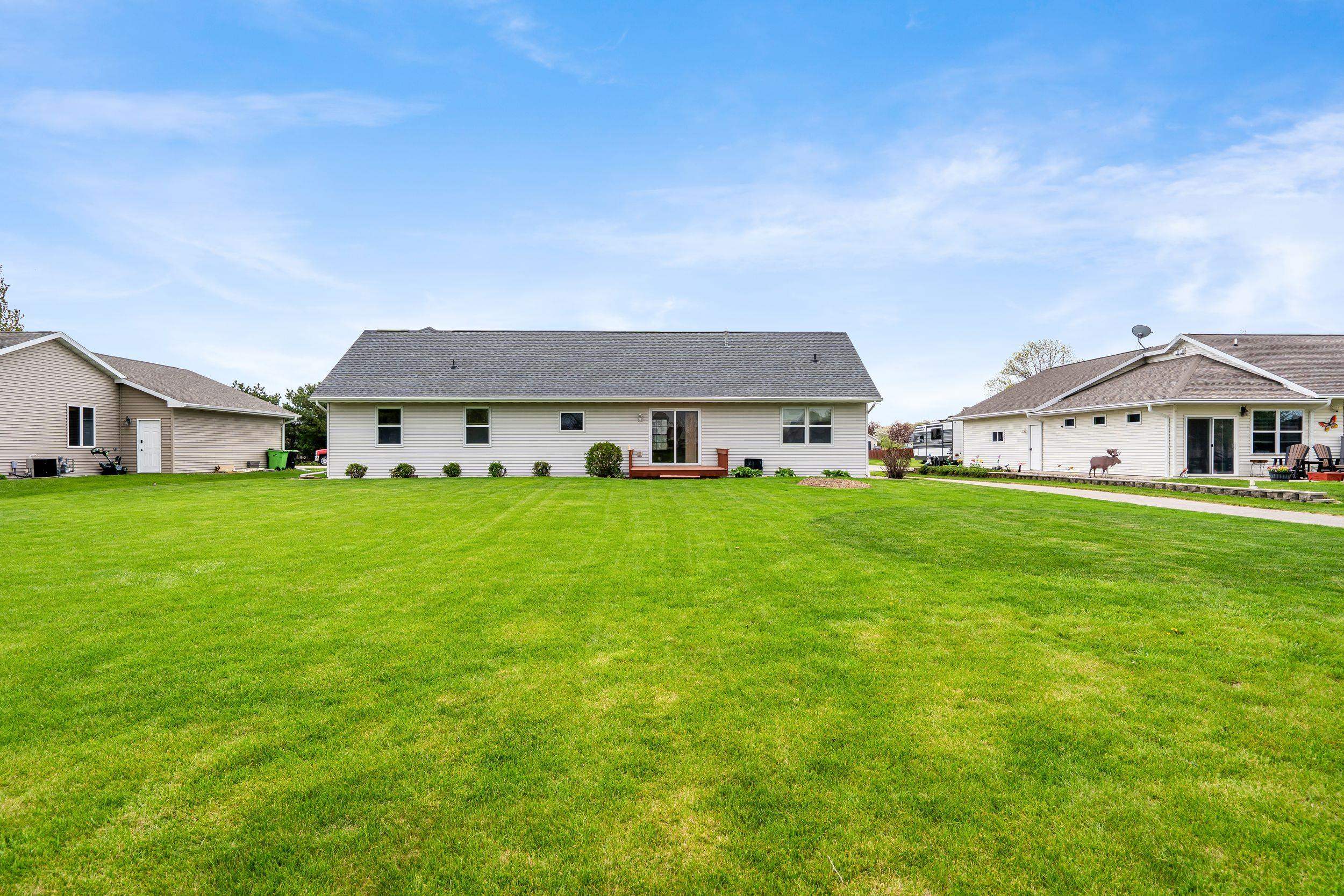 N8033 LAKE BREEZE Drive