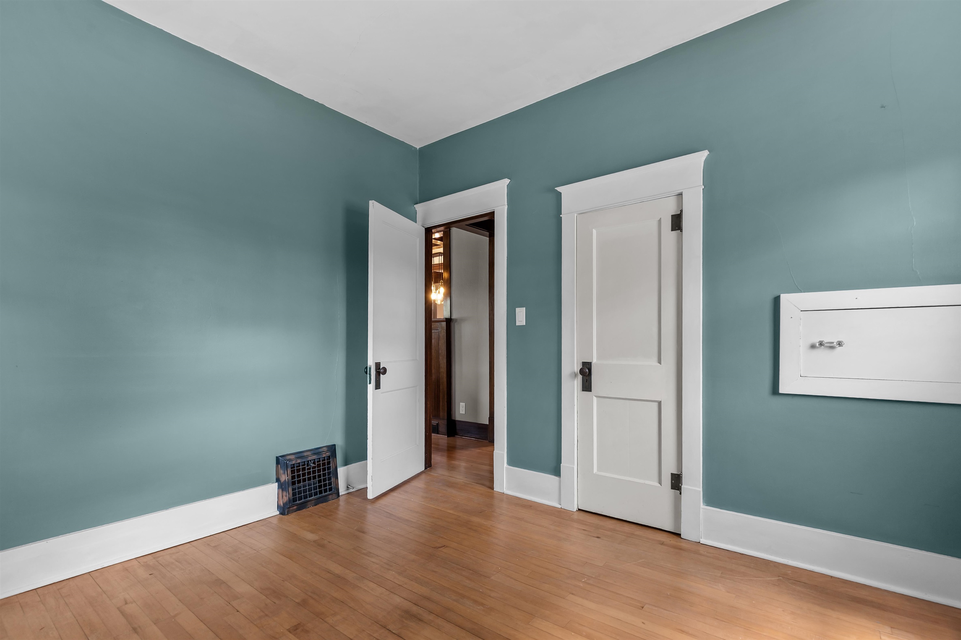 612 W BUCK Street