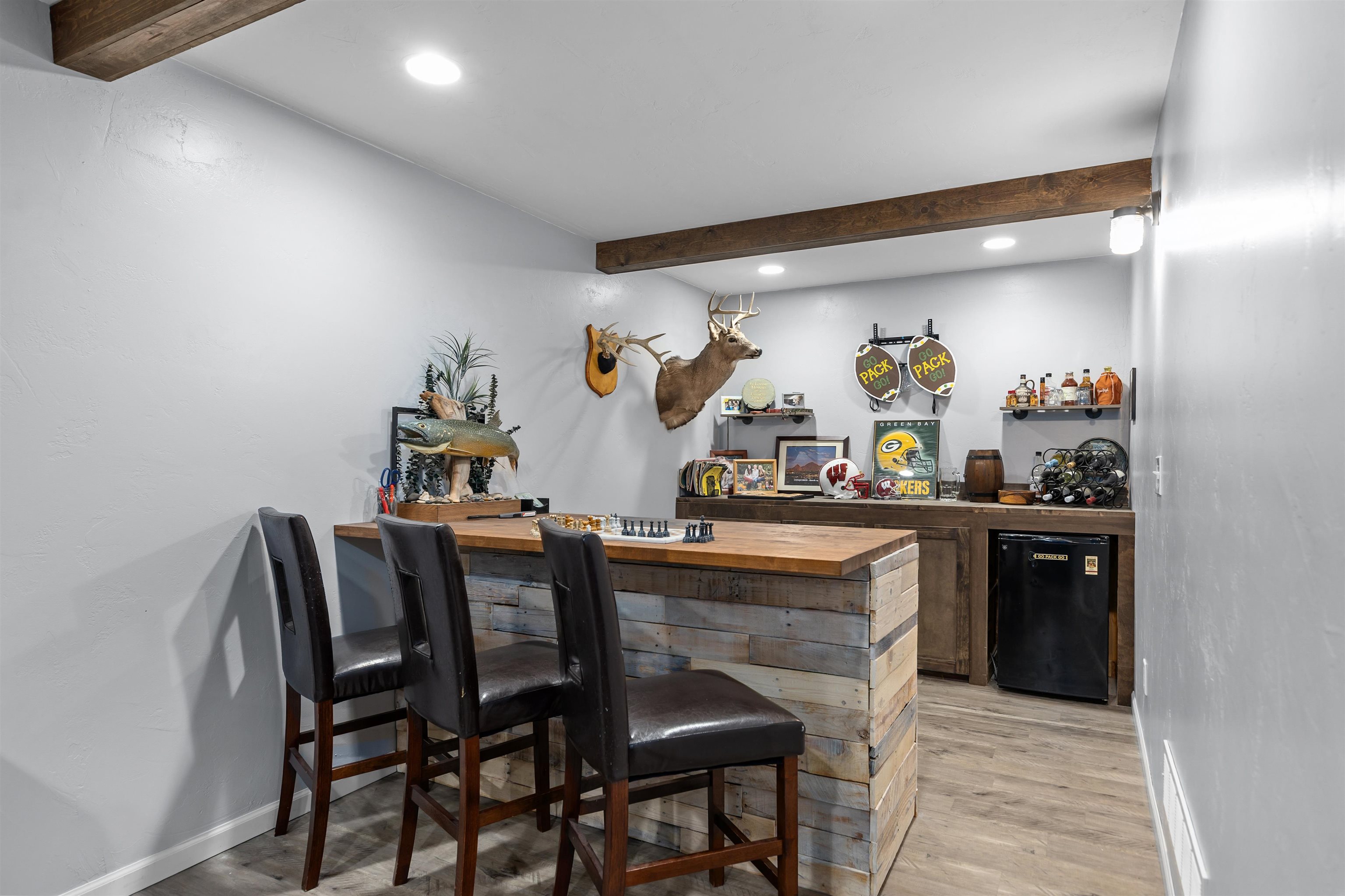 W6220 SHERWOOD POINT Court