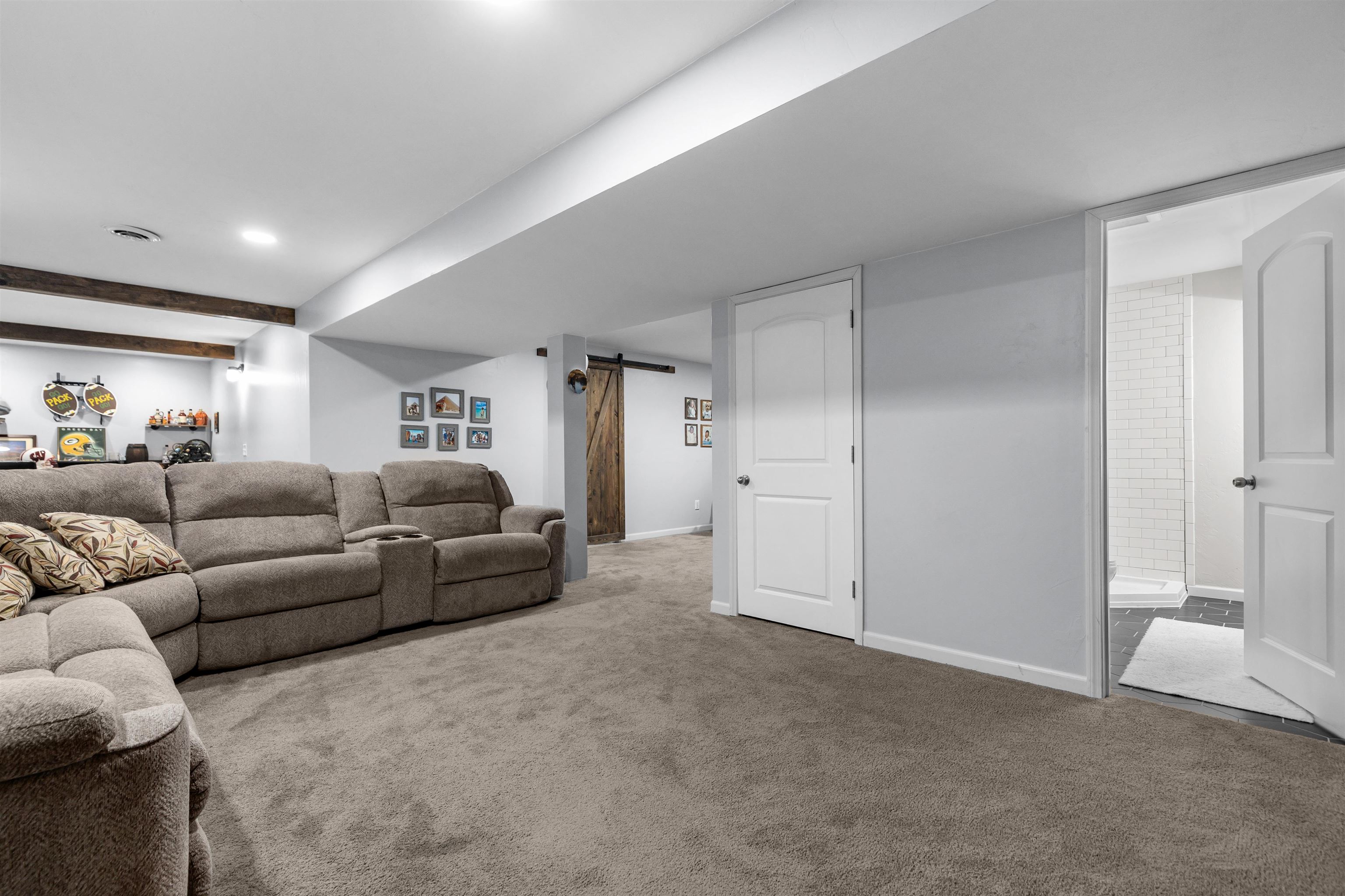 W6220 SHERWOOD POINT Court