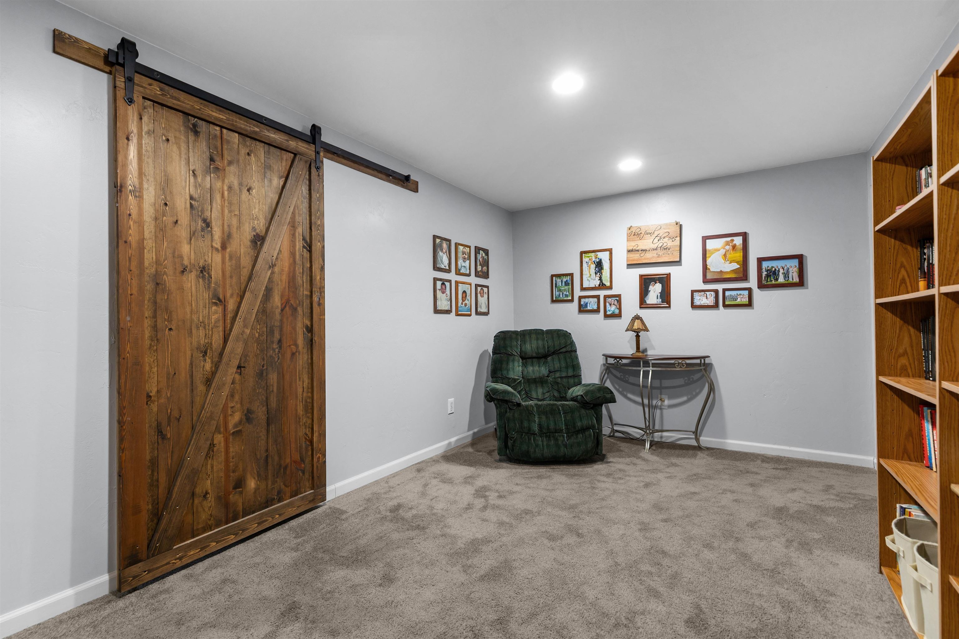 W6220 SHERWOOD POINT Court