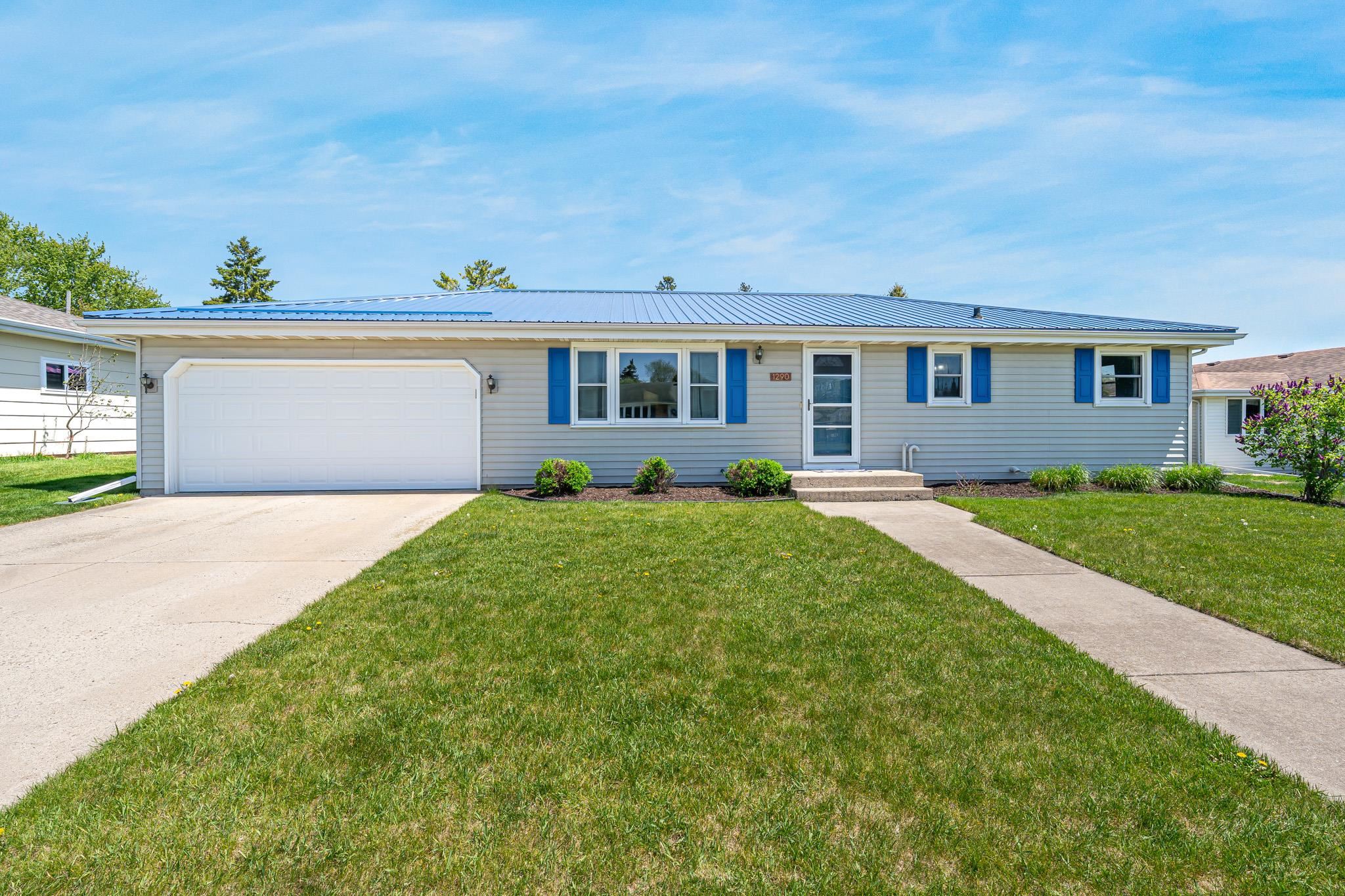 1290 WILD ROSE Lane