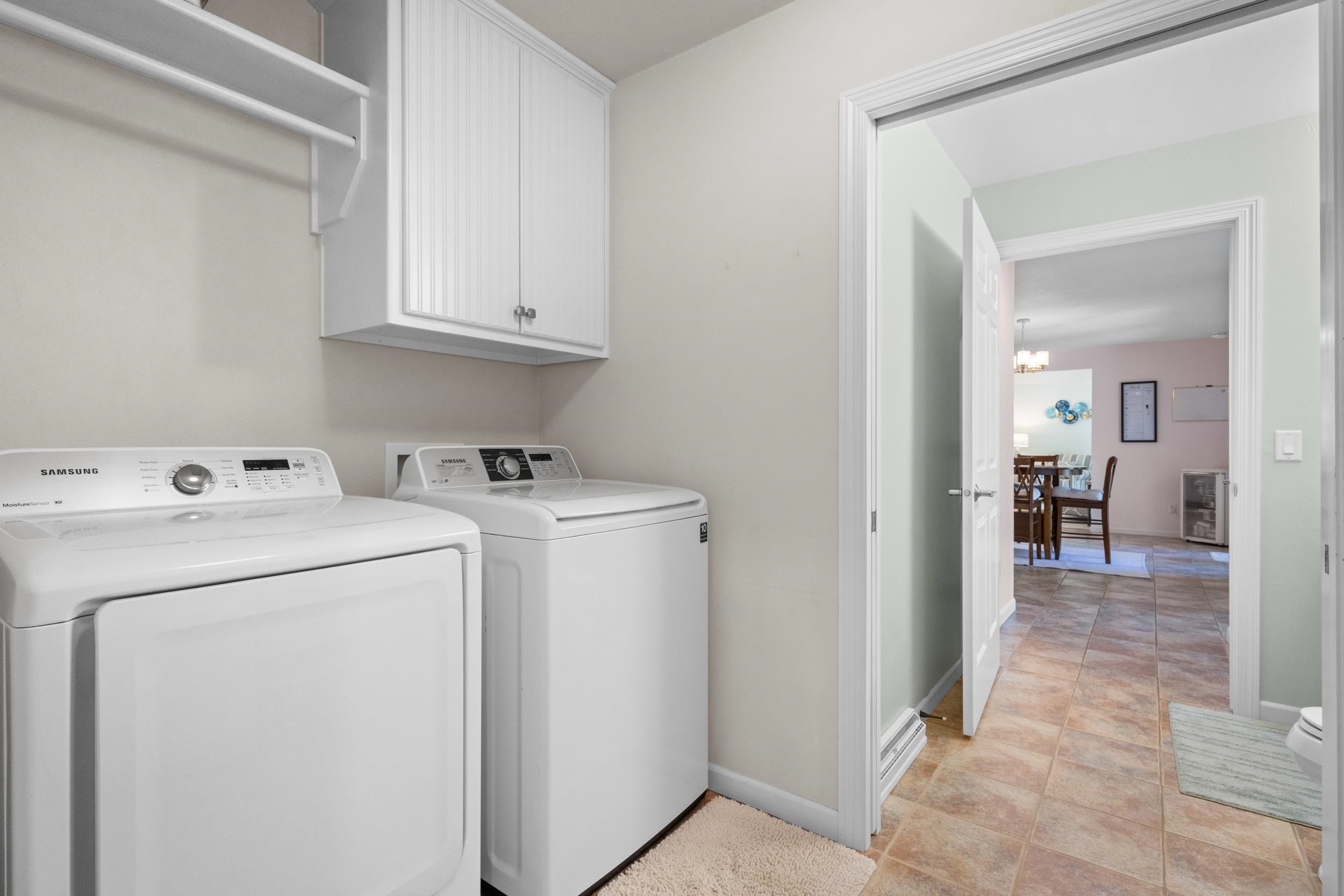 8045 SAQUARO Court